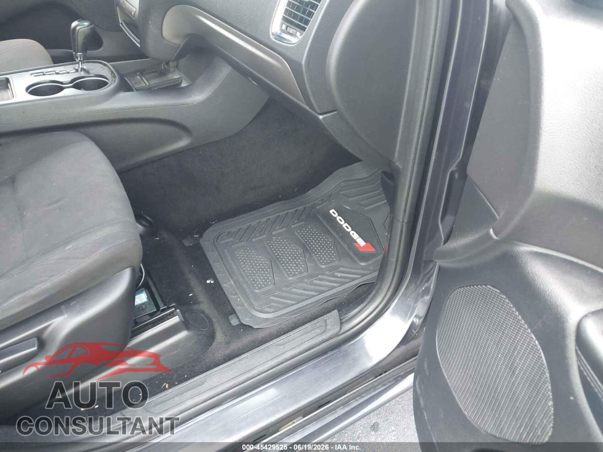 DODGE DURANGO 2013 - 1C4RDHAG3DC617323