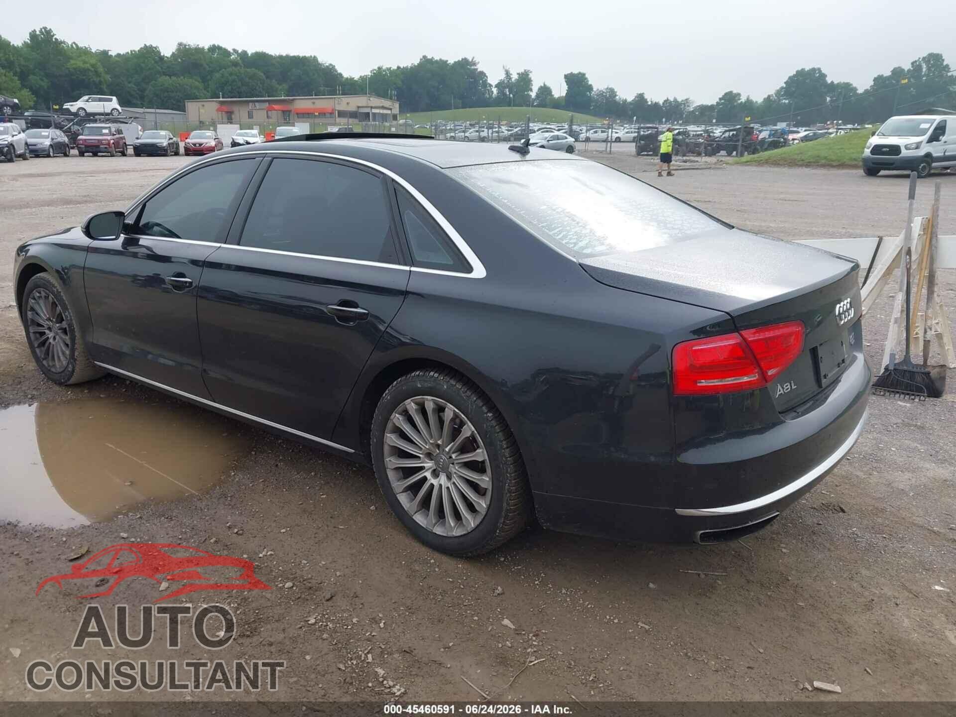 AUDI A8 L 2013 - WAUR2AFD6DN019207