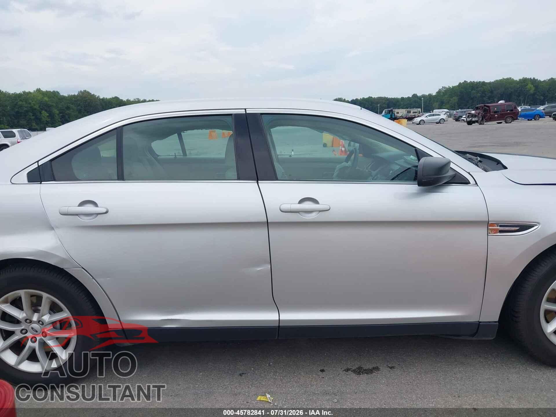 FORD TAURUS 2015 - 1FAHP2D8XFG122638