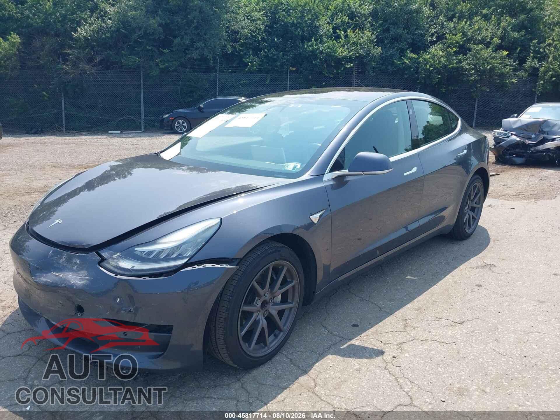 TESLA MODEL 3 2018 - 5YJ3E1EAXJF158984