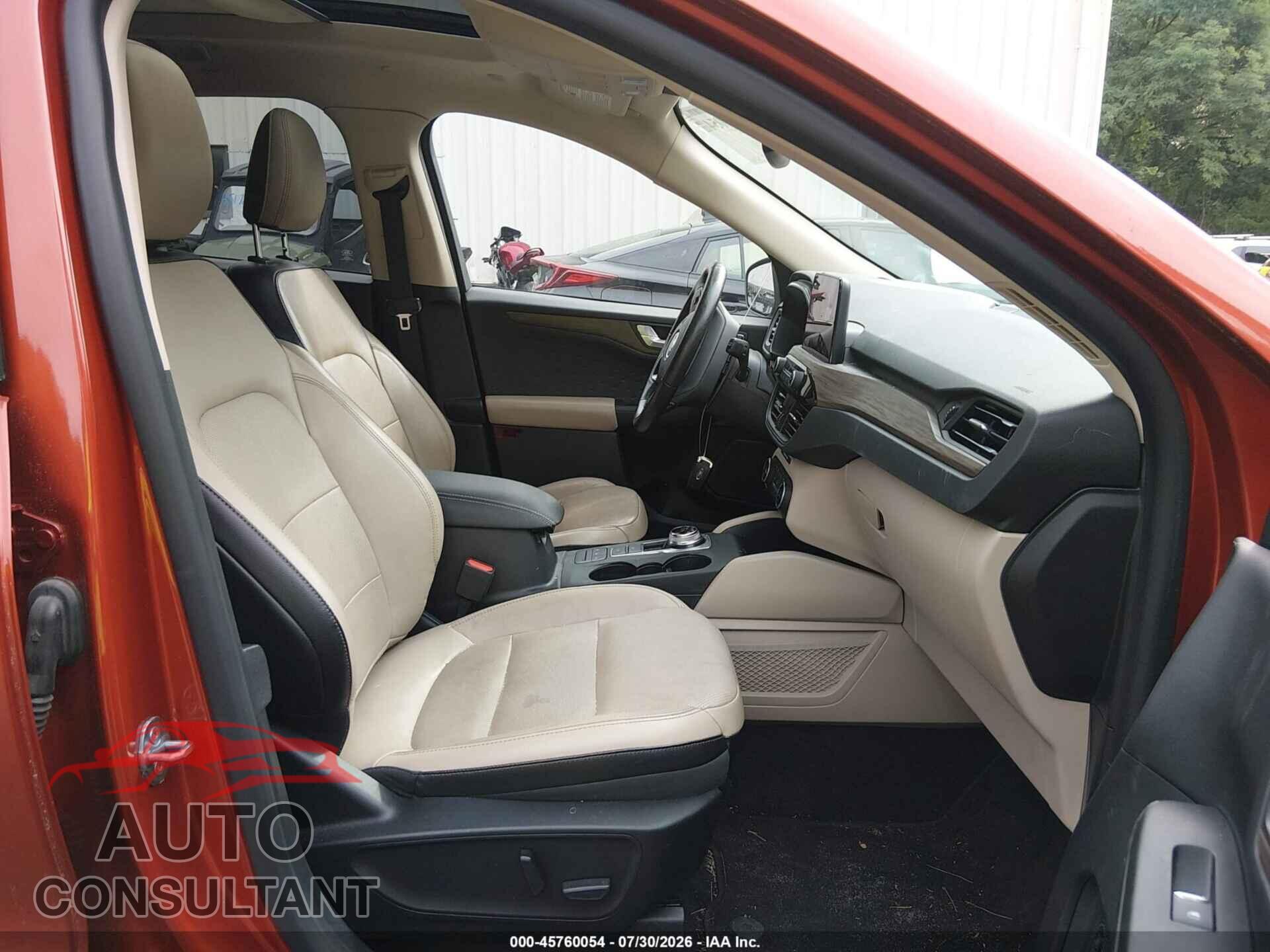 FORD ESCAPE 2020 - 1FMCU9DZ7LUA49087