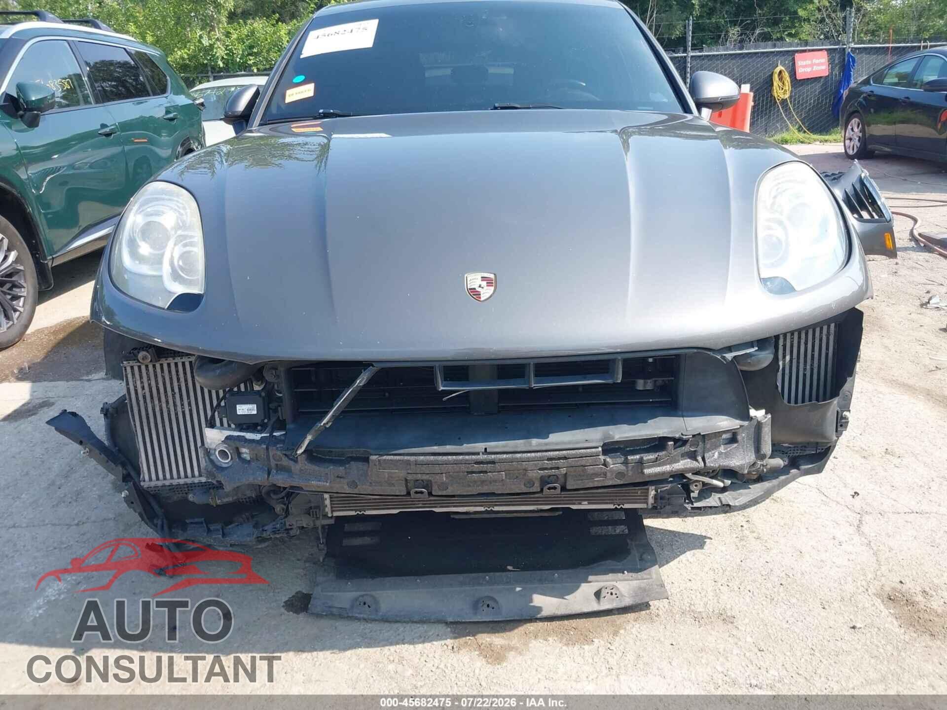 PORSCHE MACAN 2015 - WP1AB2A59FLB67614