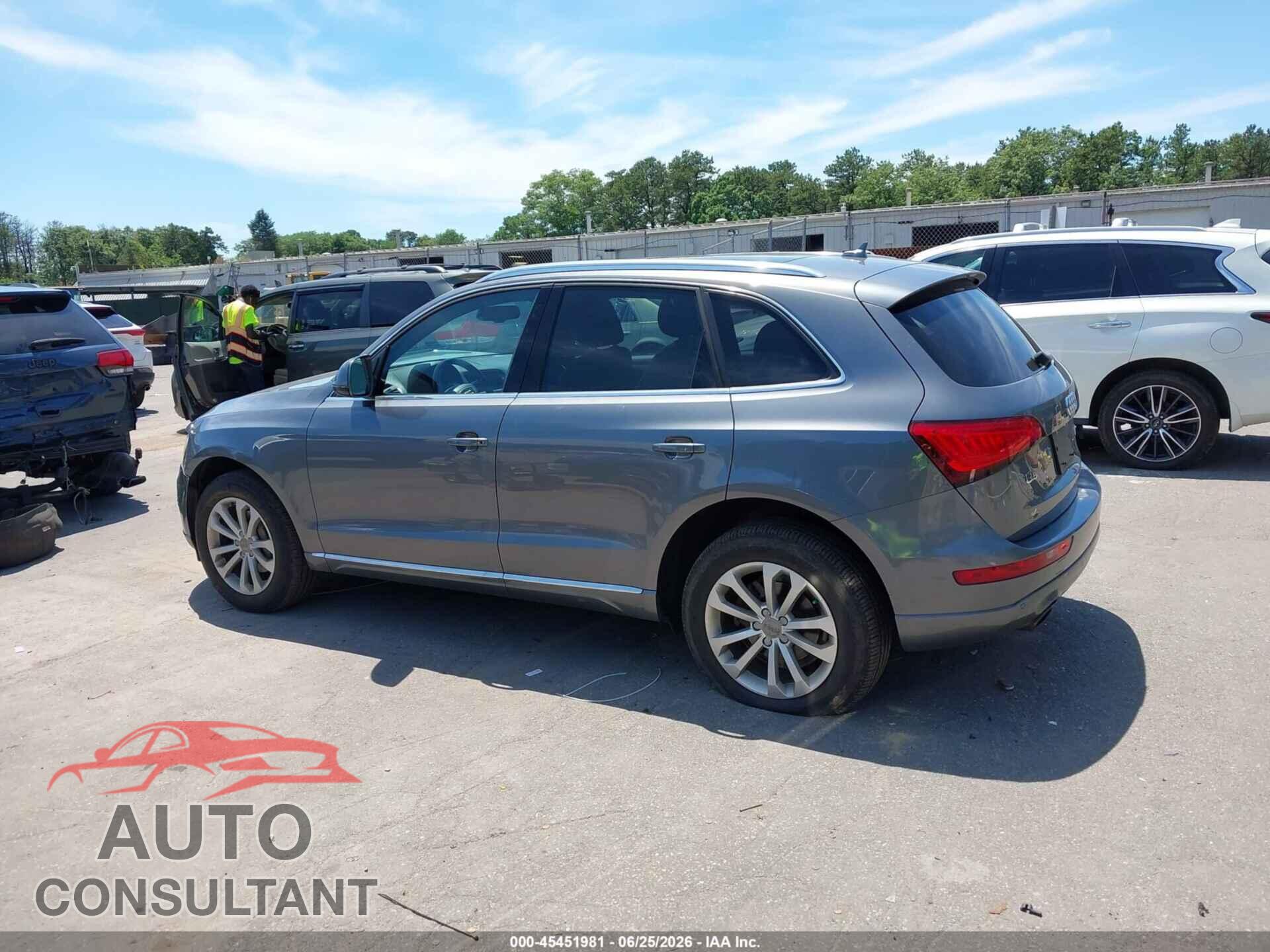 AUDI Q5 2013 - WA1LFAFP3DA059107