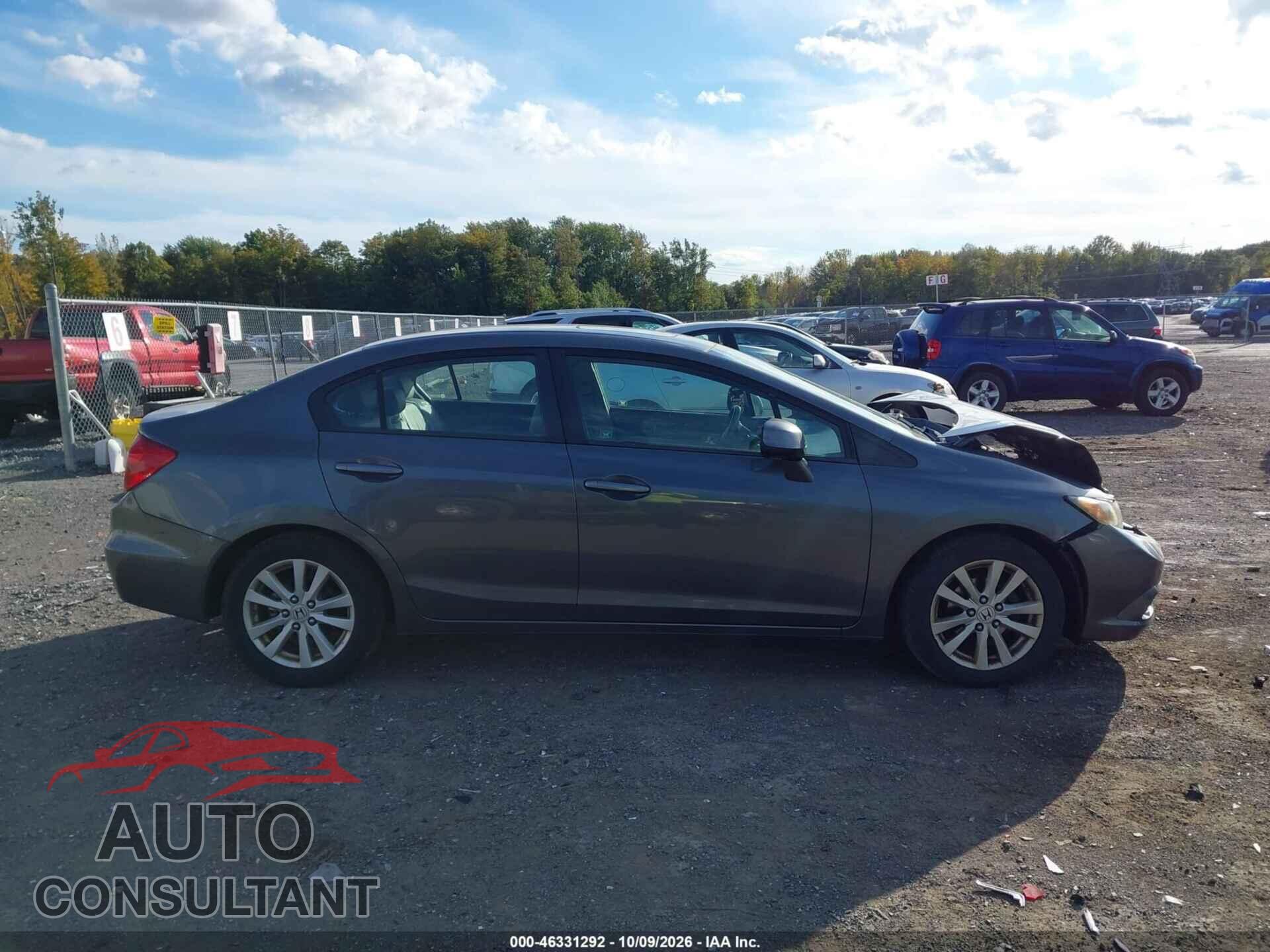 HONDA CIVIC 2012 - 2HGFB2F95CH307784