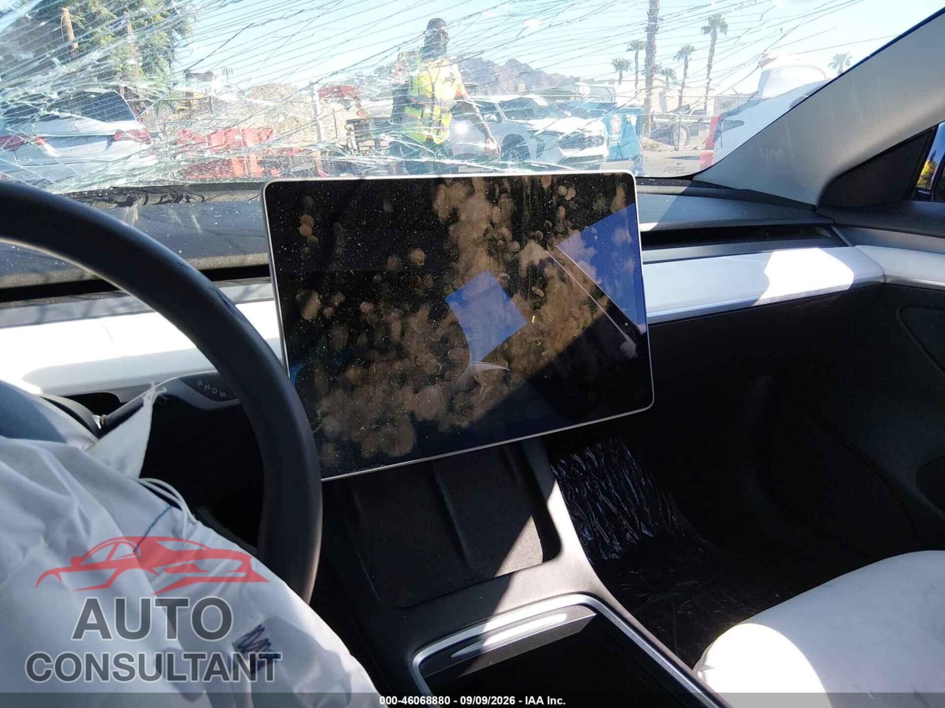TESLA MODEL 3 2021 - 5YJ3E1EA1MF048880