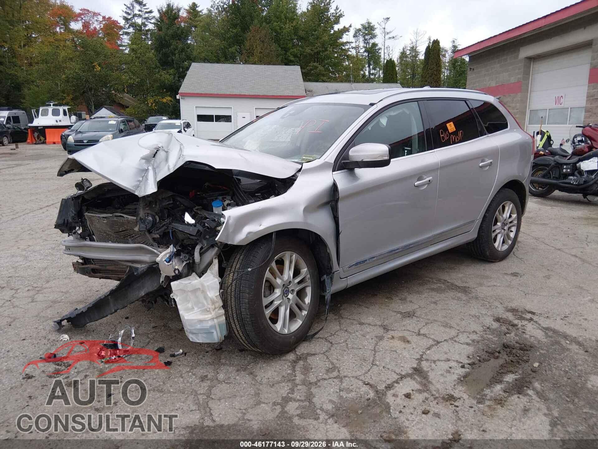 VOLVO XC60 2015 - YV4612RK8F2634402