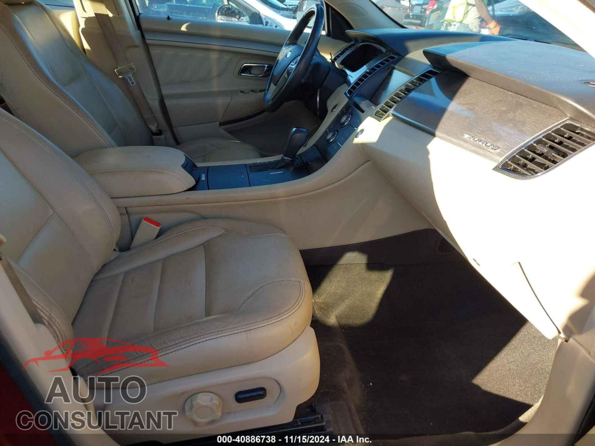 FORD TAURUS 2015 - 1FAHP2E84FG105378