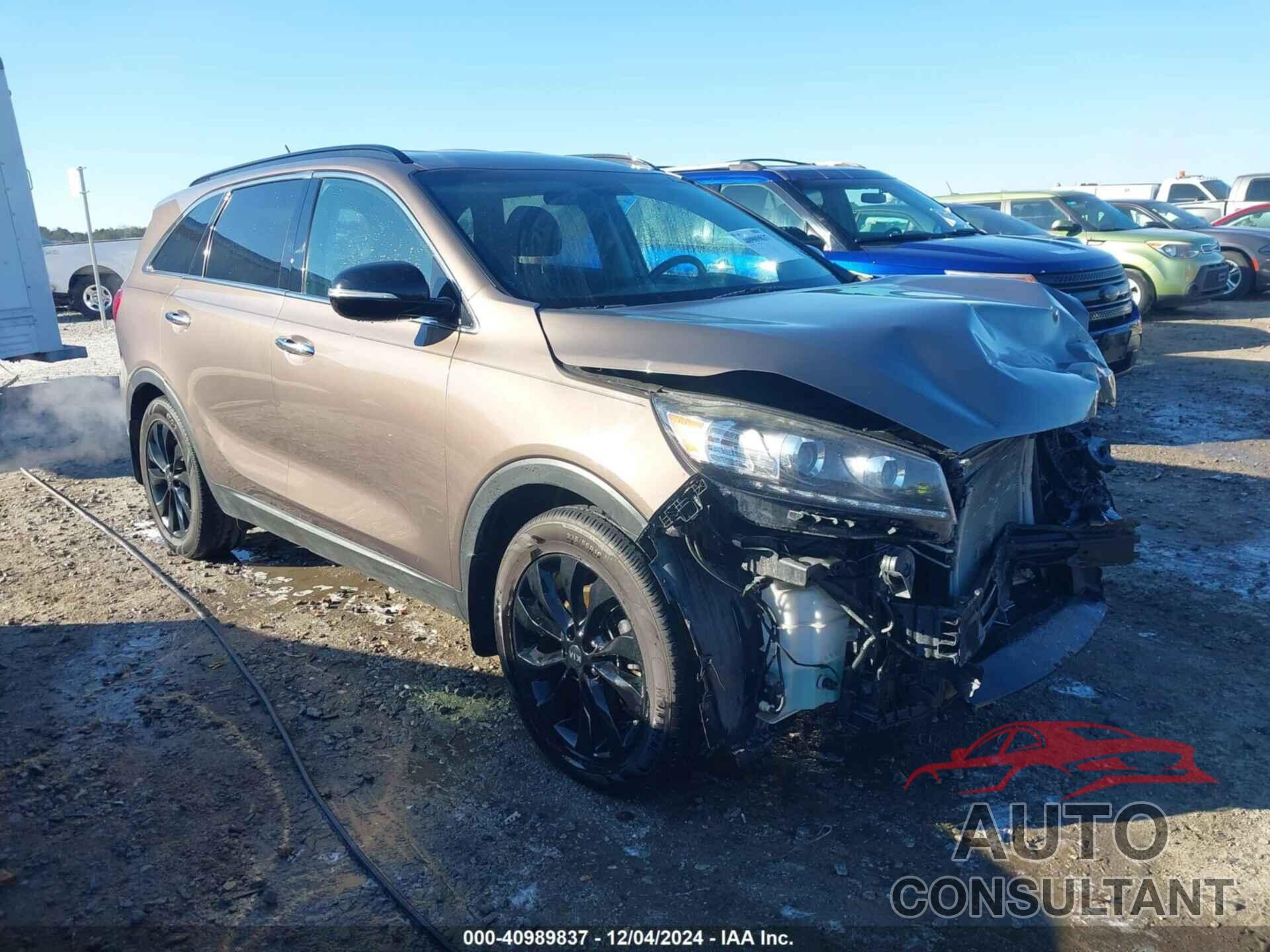 KIA SORENTO 2019 - 5XYPG4A54KG604336