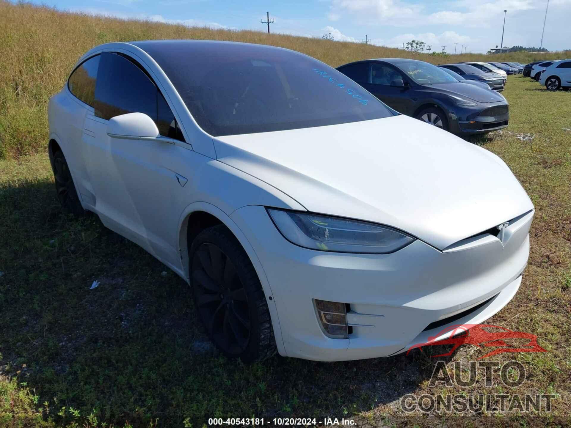 TESLA MODEL X 2018 - 5YJXCBE46JF103861