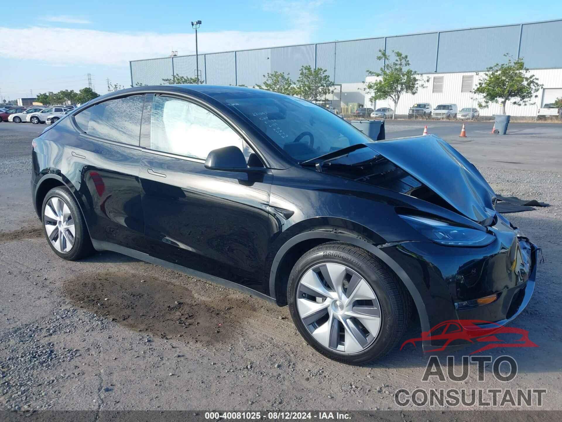 TESLA MODEL Y 2023 - 7SAYGDEE6PF919056