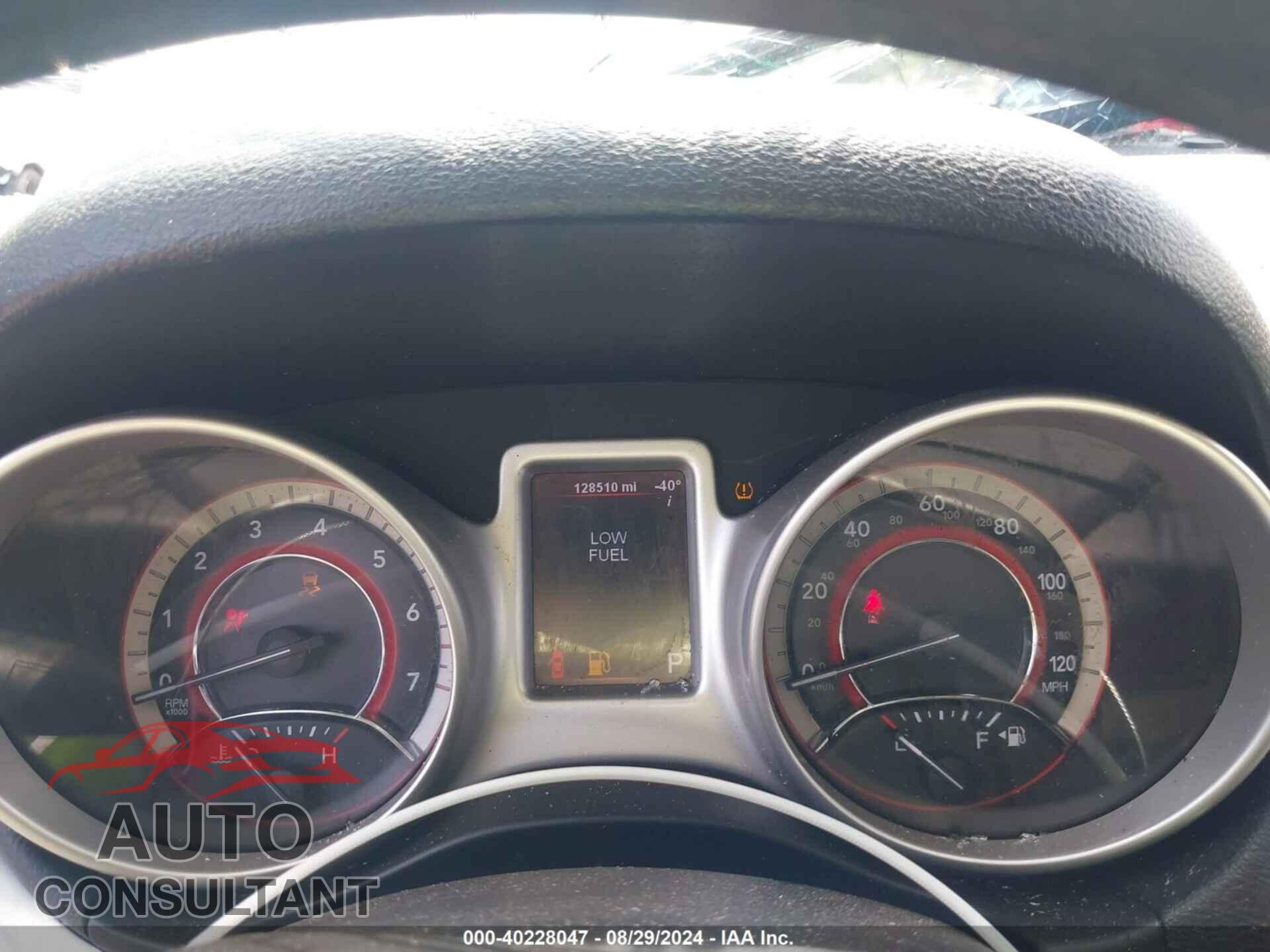 DODGE JOURNEY 2012 - 3C4PDCAB5CT290196