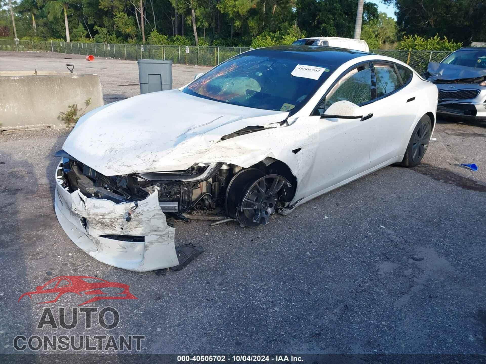 TESLA MODEL S 2022 - 5YJSA1E58NF486484