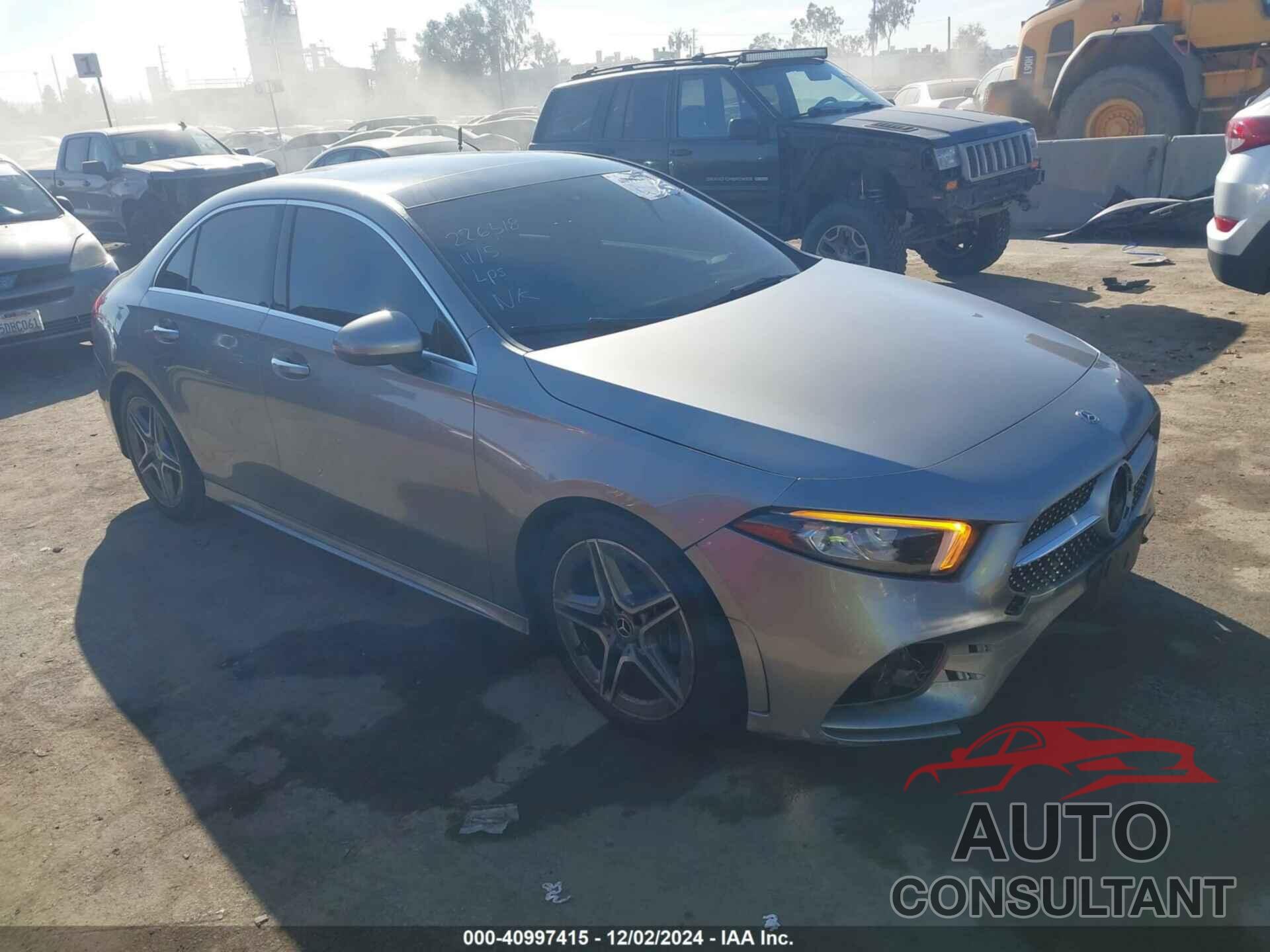 MERCEDES-BENZ A 220 2020 - W1K3G4EB7LJ226518