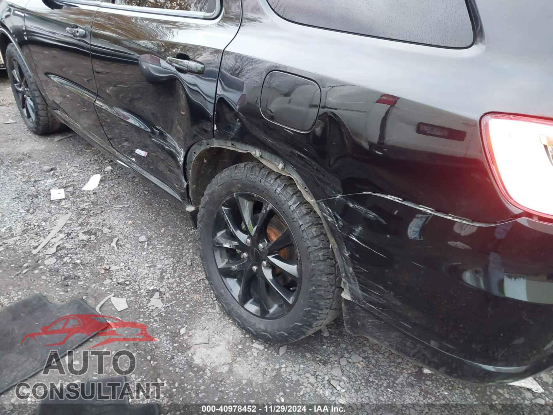 DODGE DURANGO 2018 - 1C4SDJCT7JC219420