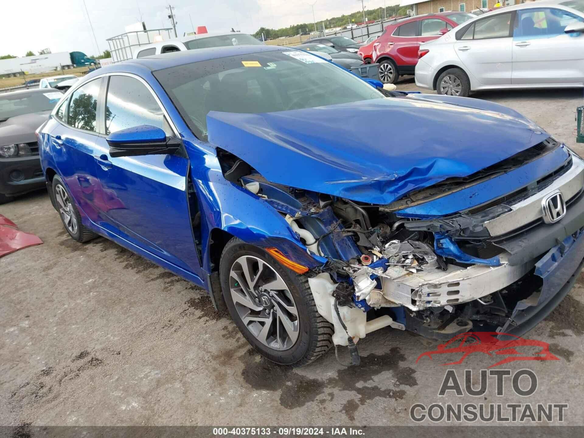 HONDA CIVIC 2018 - 2HGFC2F70JH540769
