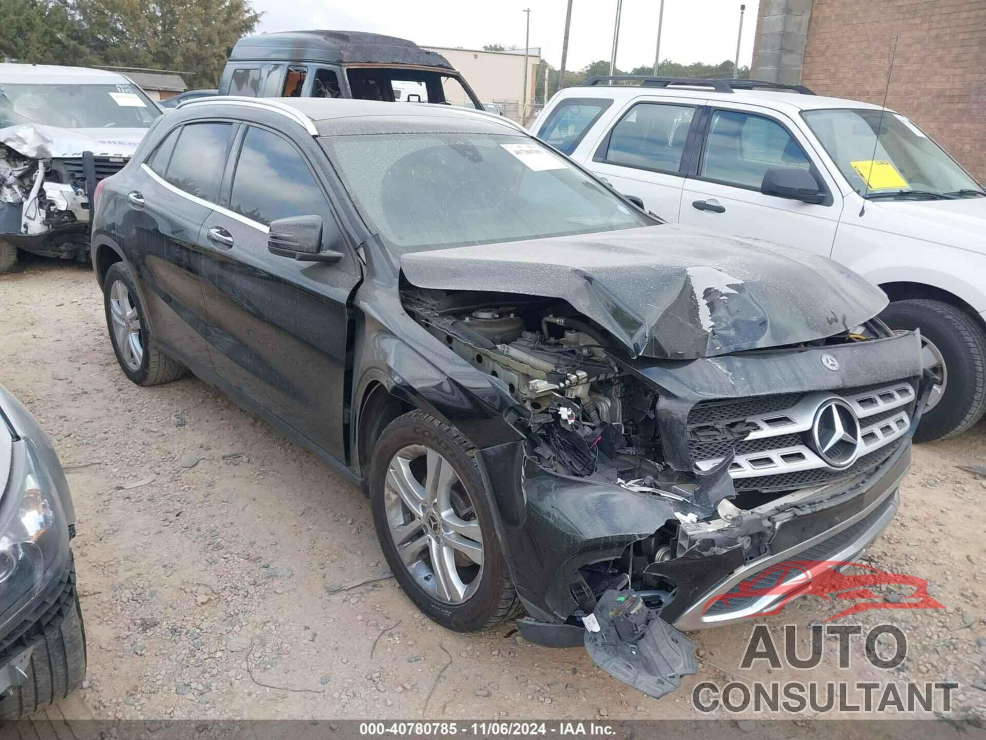 MERCEDES-BENZ GLA 250 2019 - WDCTG4EB9KU016195