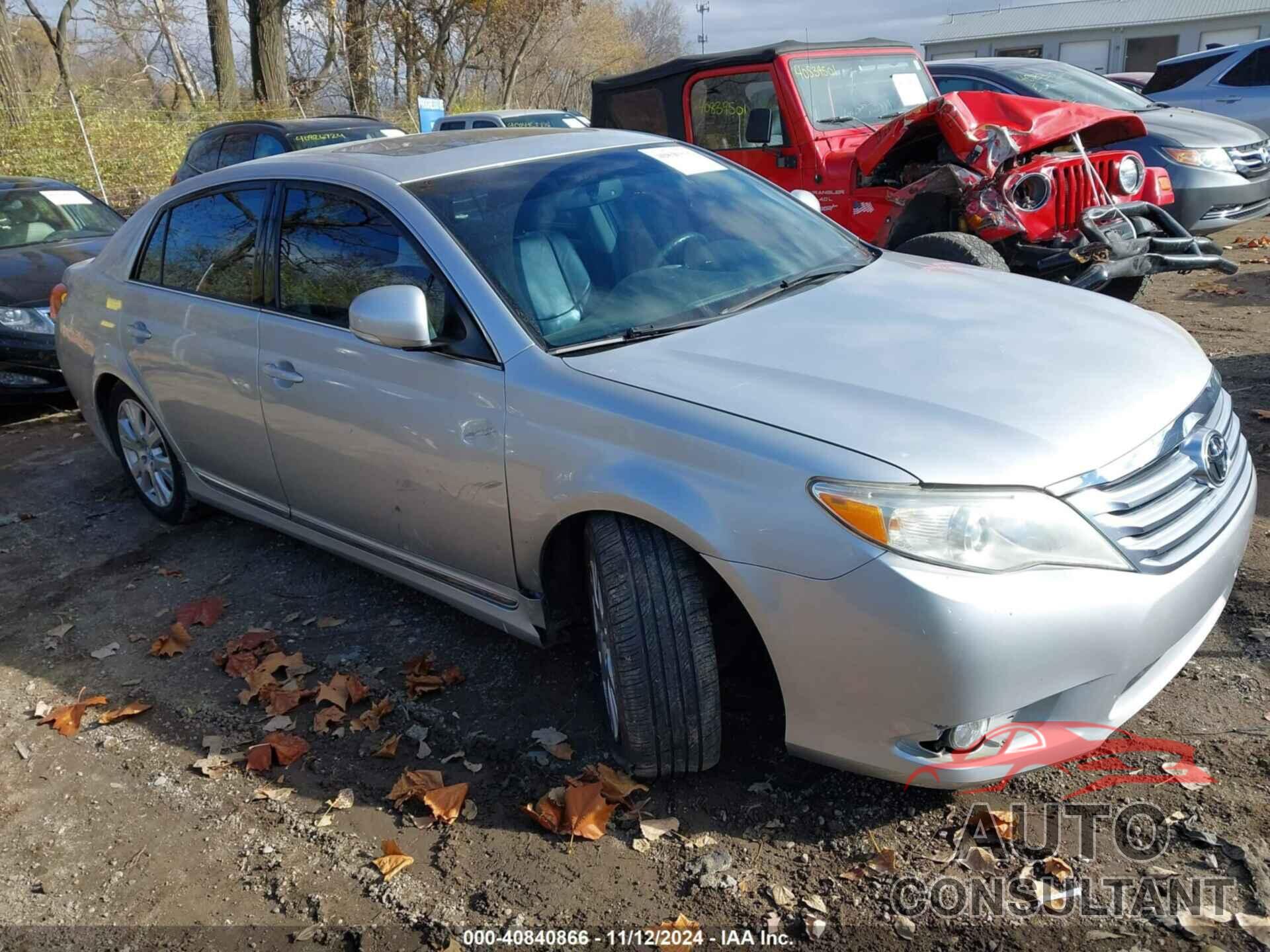 TOYOTA AVALON 2011 - 4T1BK3DB9BU371701