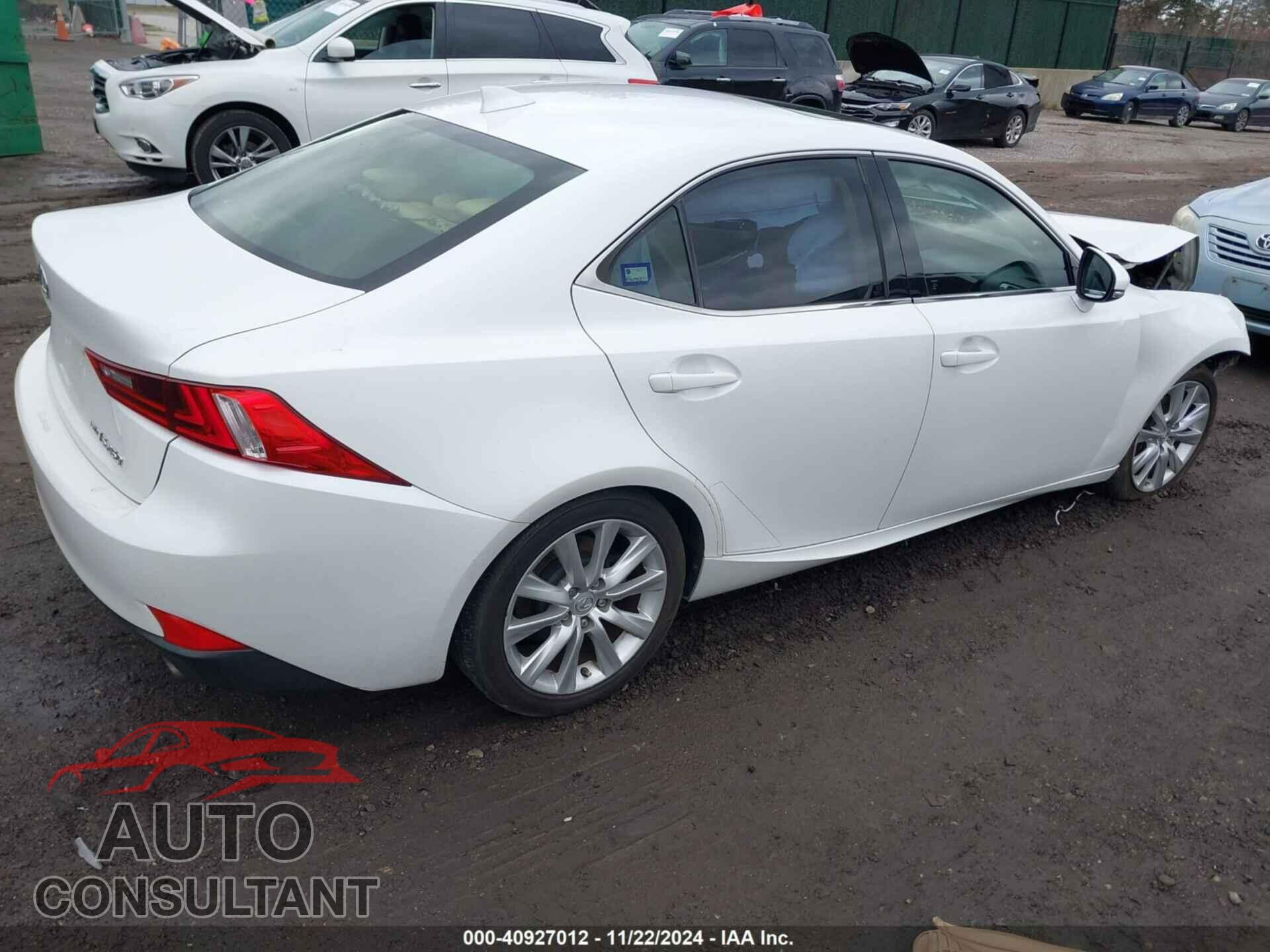 LEXUS IS 250 2015 - JTHCF1D29F5019153