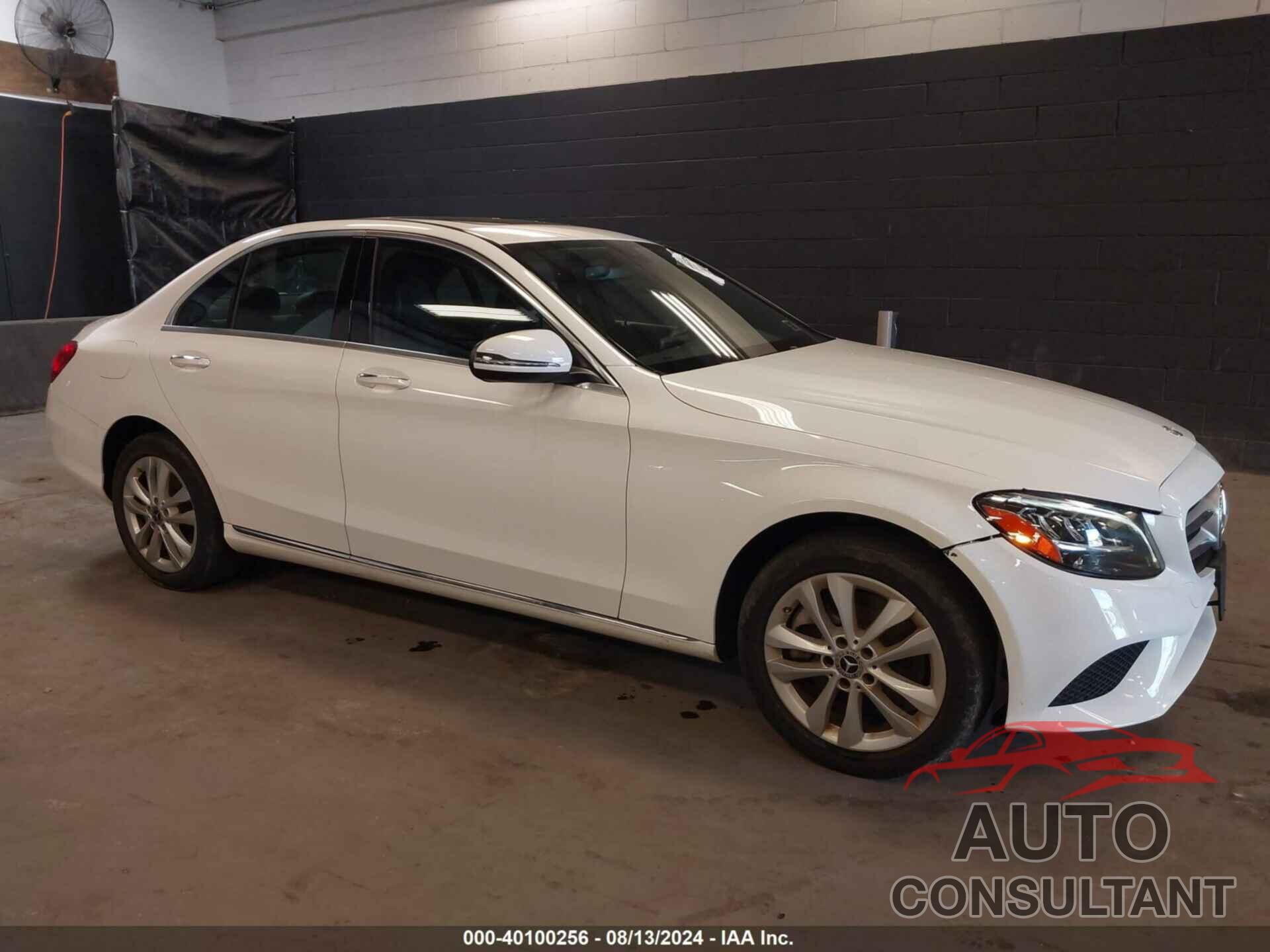 MERCEDES-BENZ C 300 2019 - 55SWF8EB2KU319436