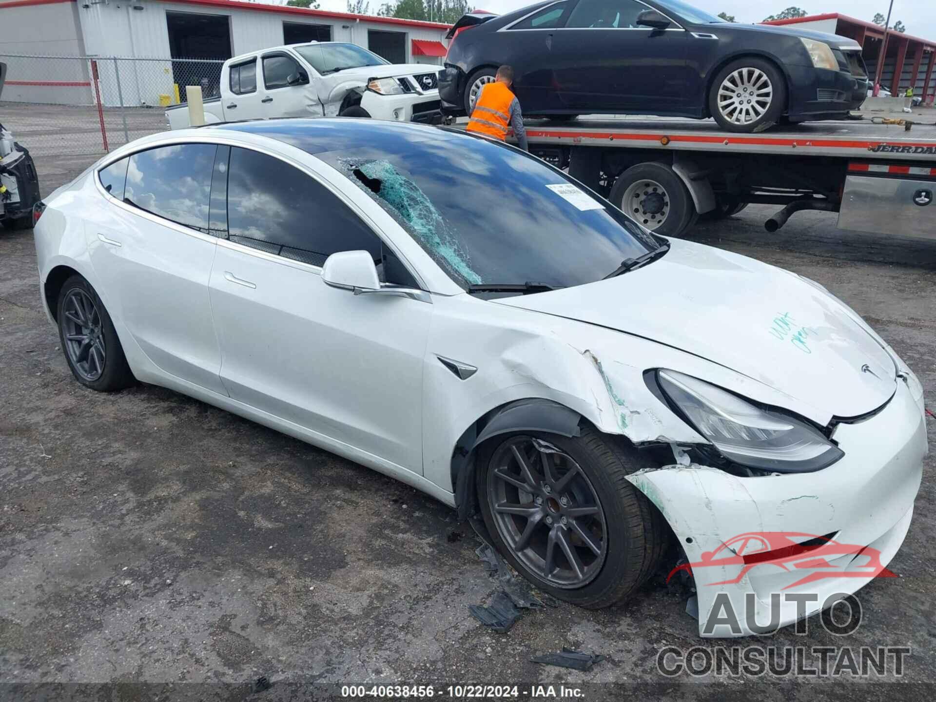 TESLA MODEL 3 2020 - 5YJ3E1EA0LF645128