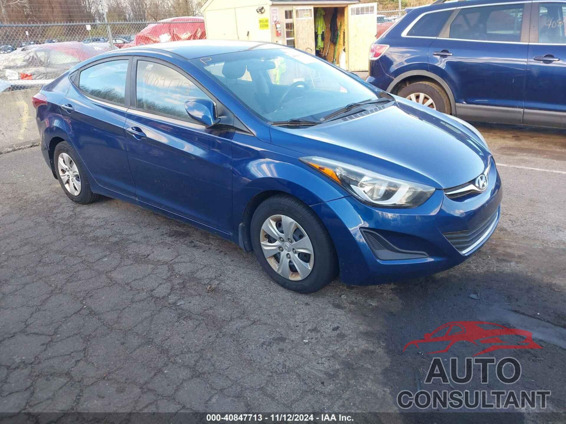 HYUNDAI ELANTRA 2016 - 5NPDH4AE0GH717569