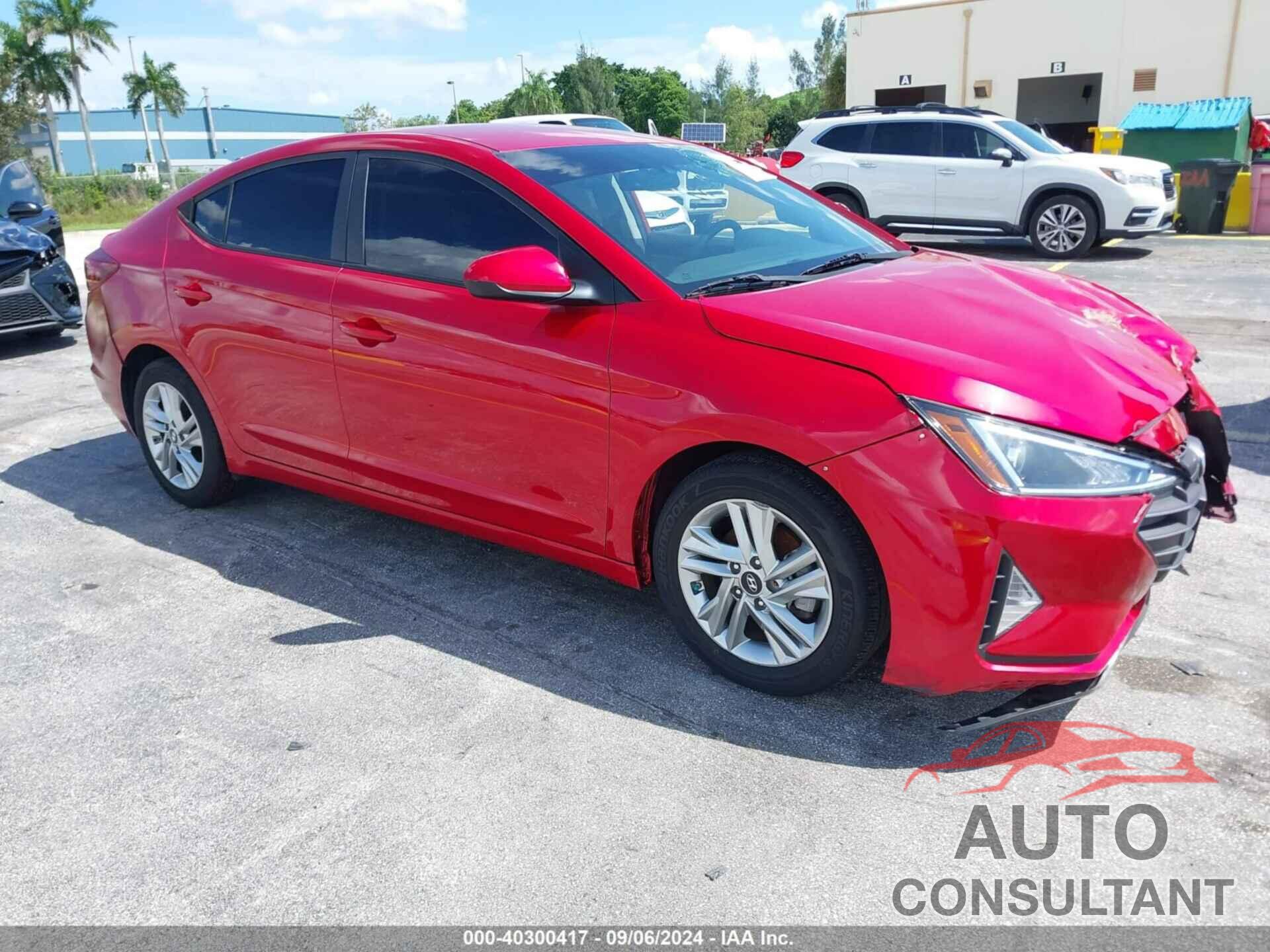 HYUNDAI ELANTRA 2020 - 5NPD84LF5LH562081