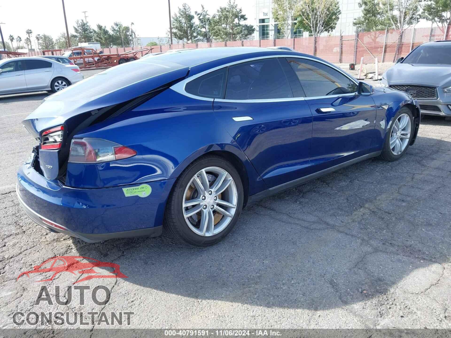 TESLA MODEL S 2015 - 5YJSA1E29FF118726