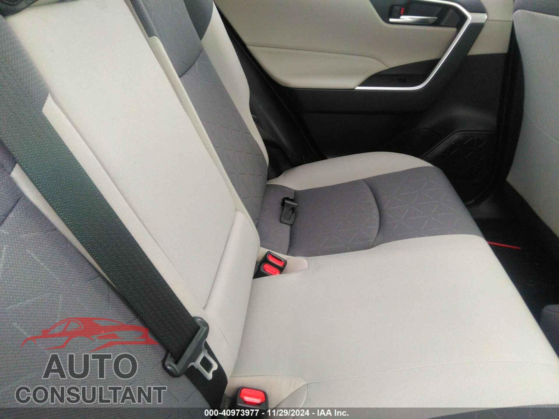 TOYOTA RAV4 2019 - JTMP1RFV7KD045337