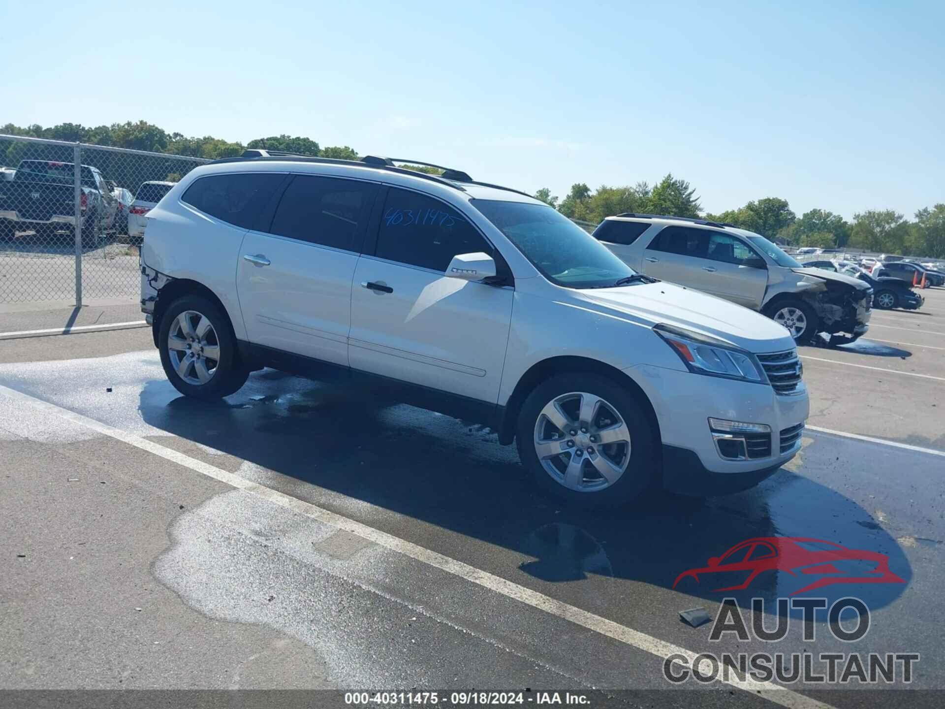 CHEVROLET TRAVERSE 2016 - 1GNKRJKD2GJ299815