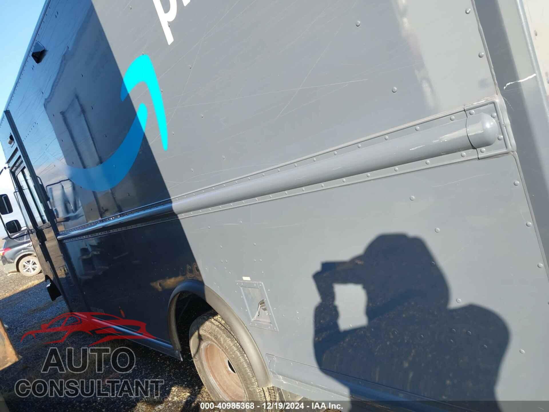 FORD E-450 STRIPPED 2019 - 1FC3E4K64KDC48657