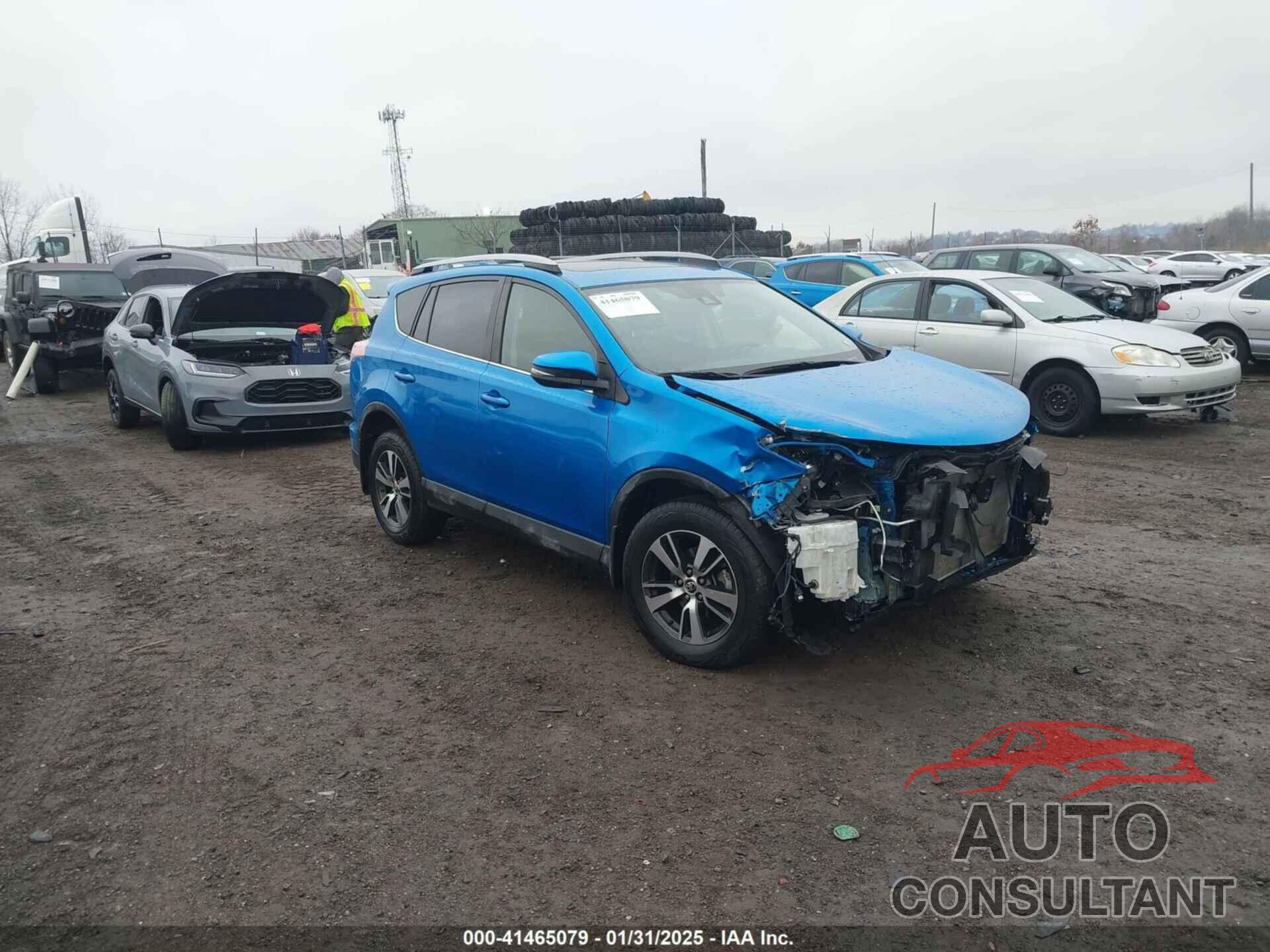 TOYOTA RAV4 2017 - JTMRFREV1HD209606
