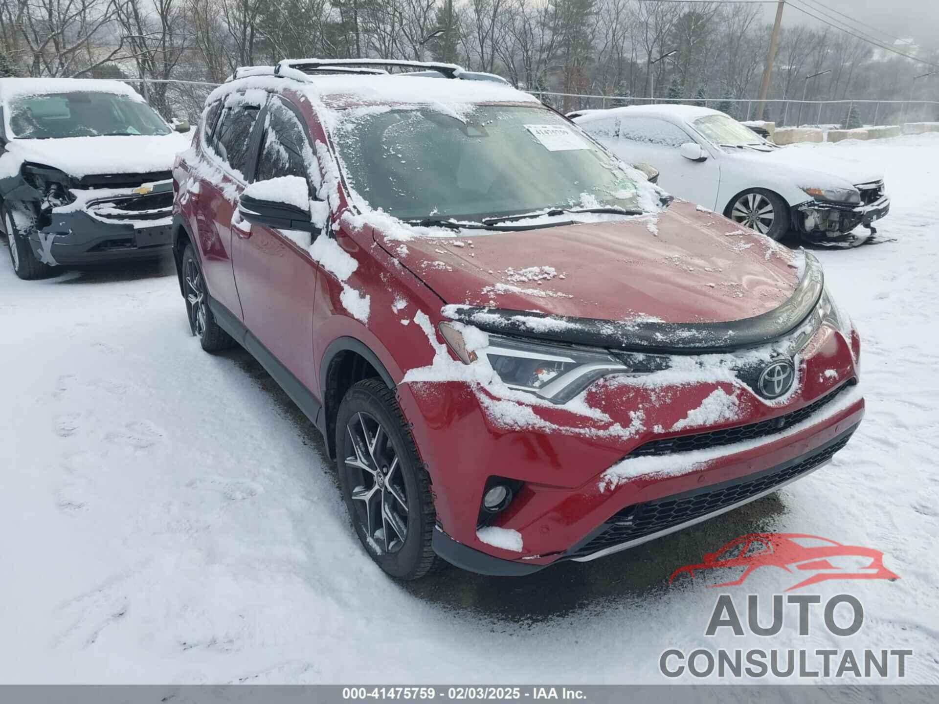 TOYOTA RAV4 2018 - JTMJFREV1JD227090