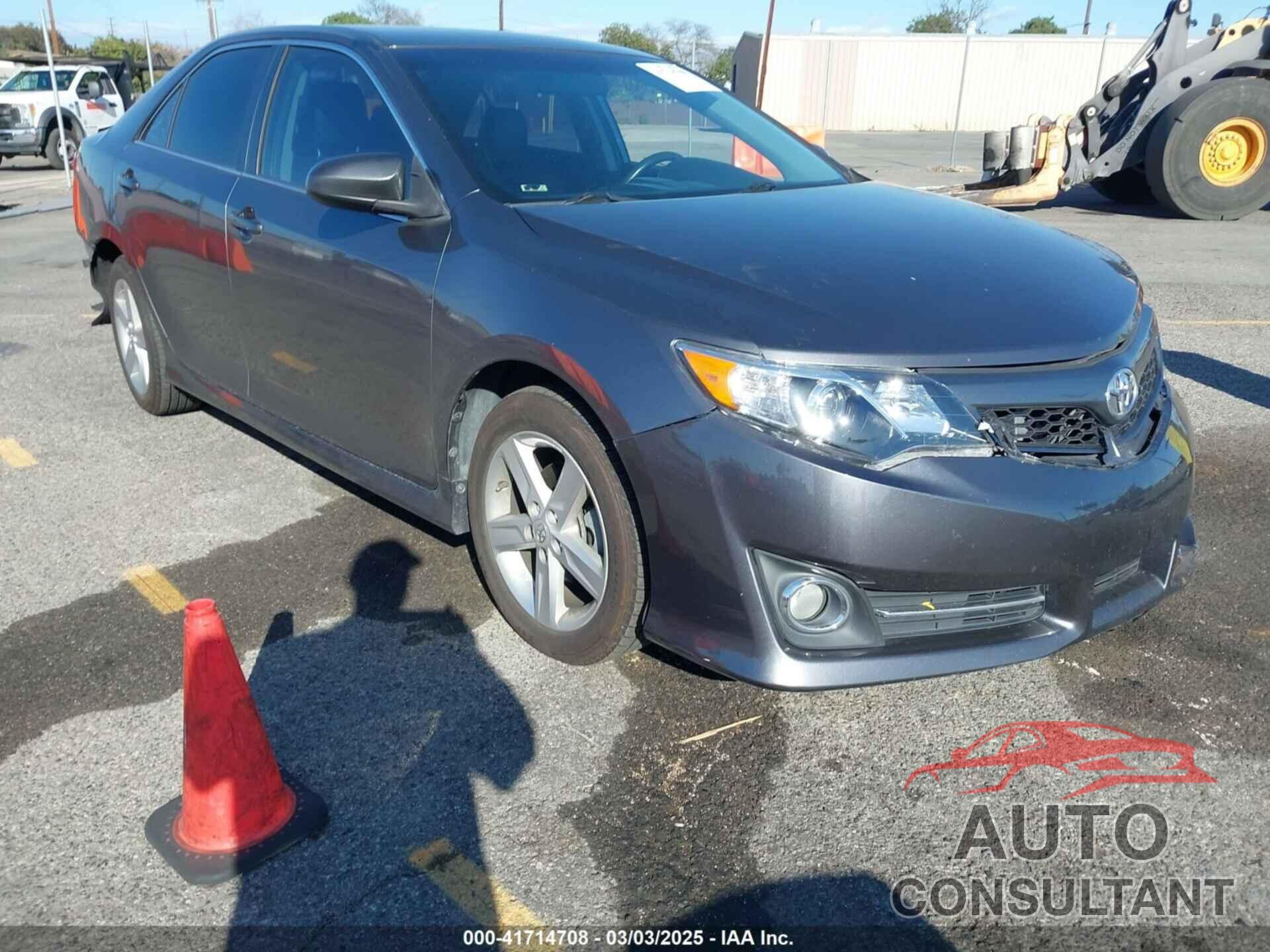 TOYOTA CAMRY 2014 - 4T1BF1FK0EU353310
