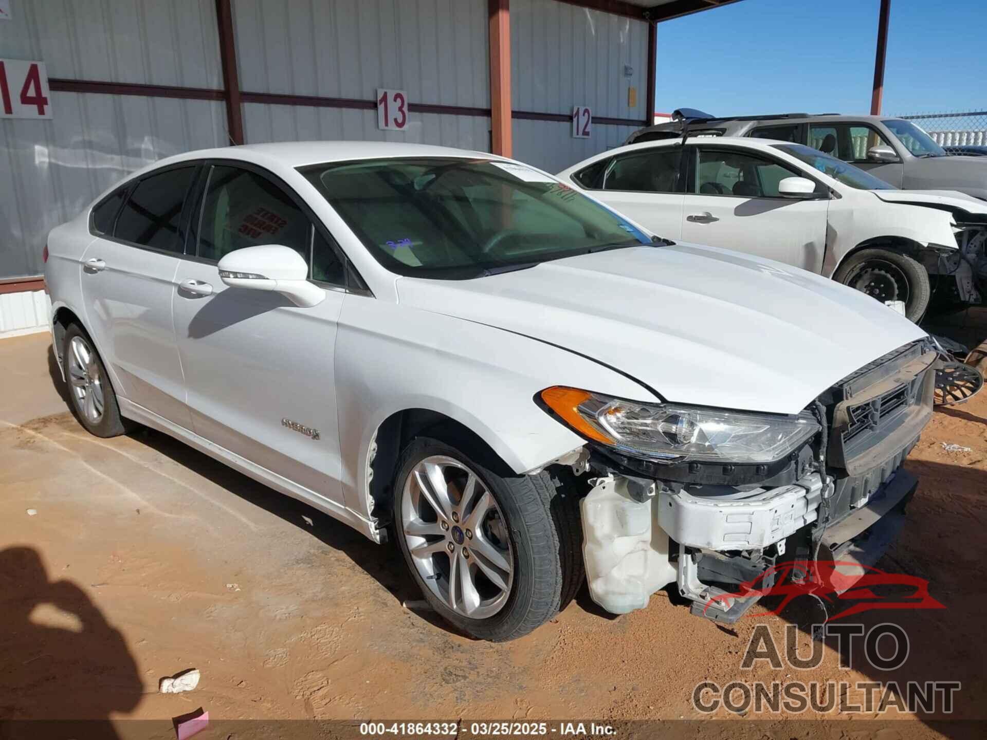 FORD FUSION HYBRID 2018 - 3FA6P0LU1JR261195