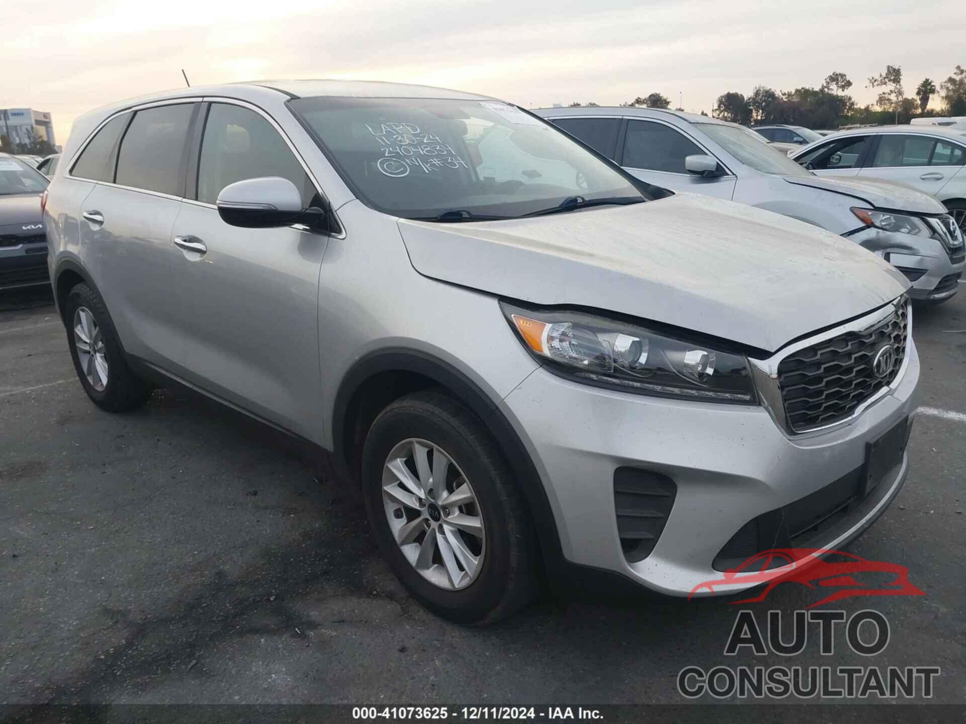 KIA SORENTO 2019 - 5XYPG4A35KG538622