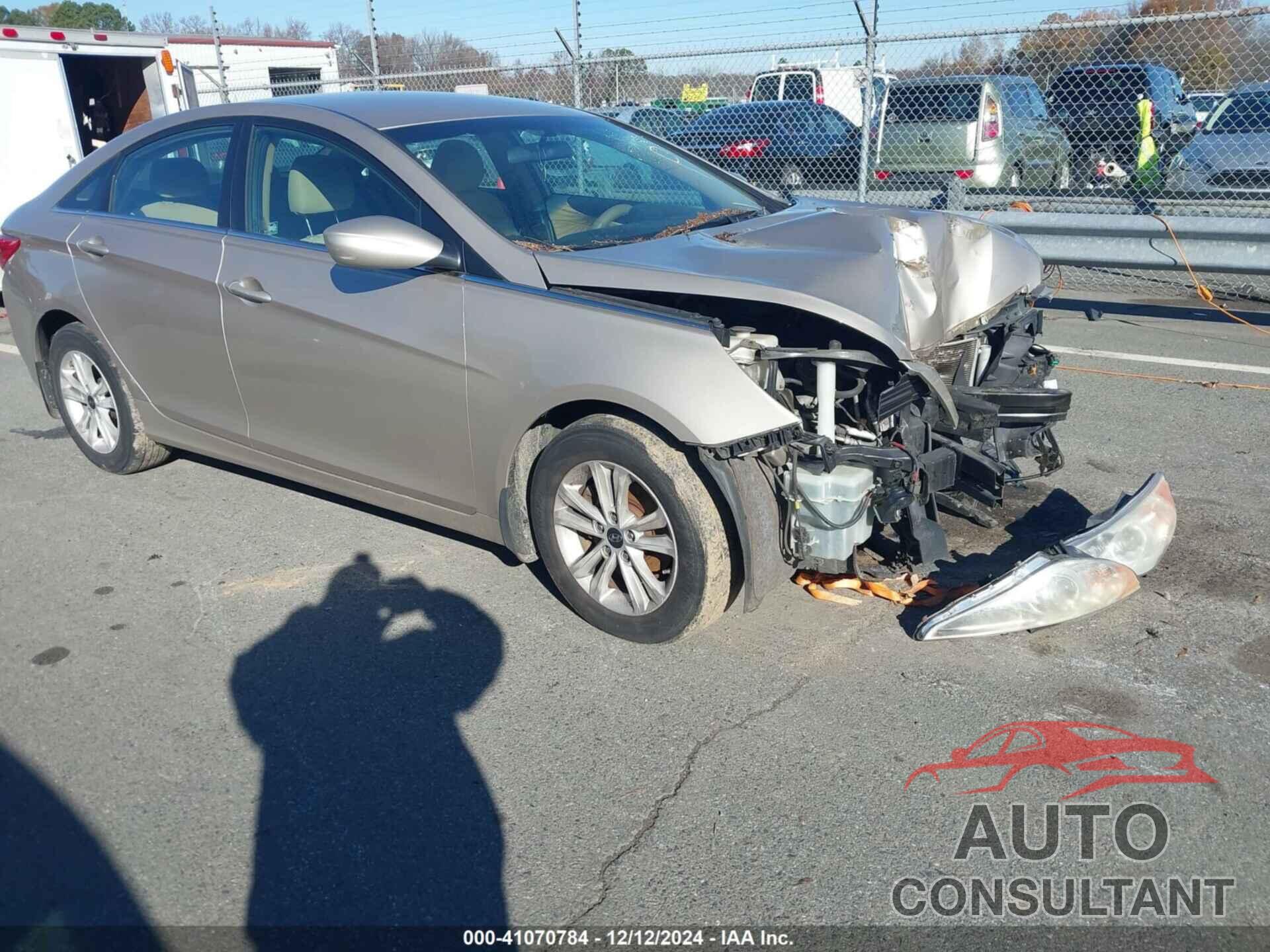 HYUNDAI SONATA 2011 - 5NPEB4AC5BH176208