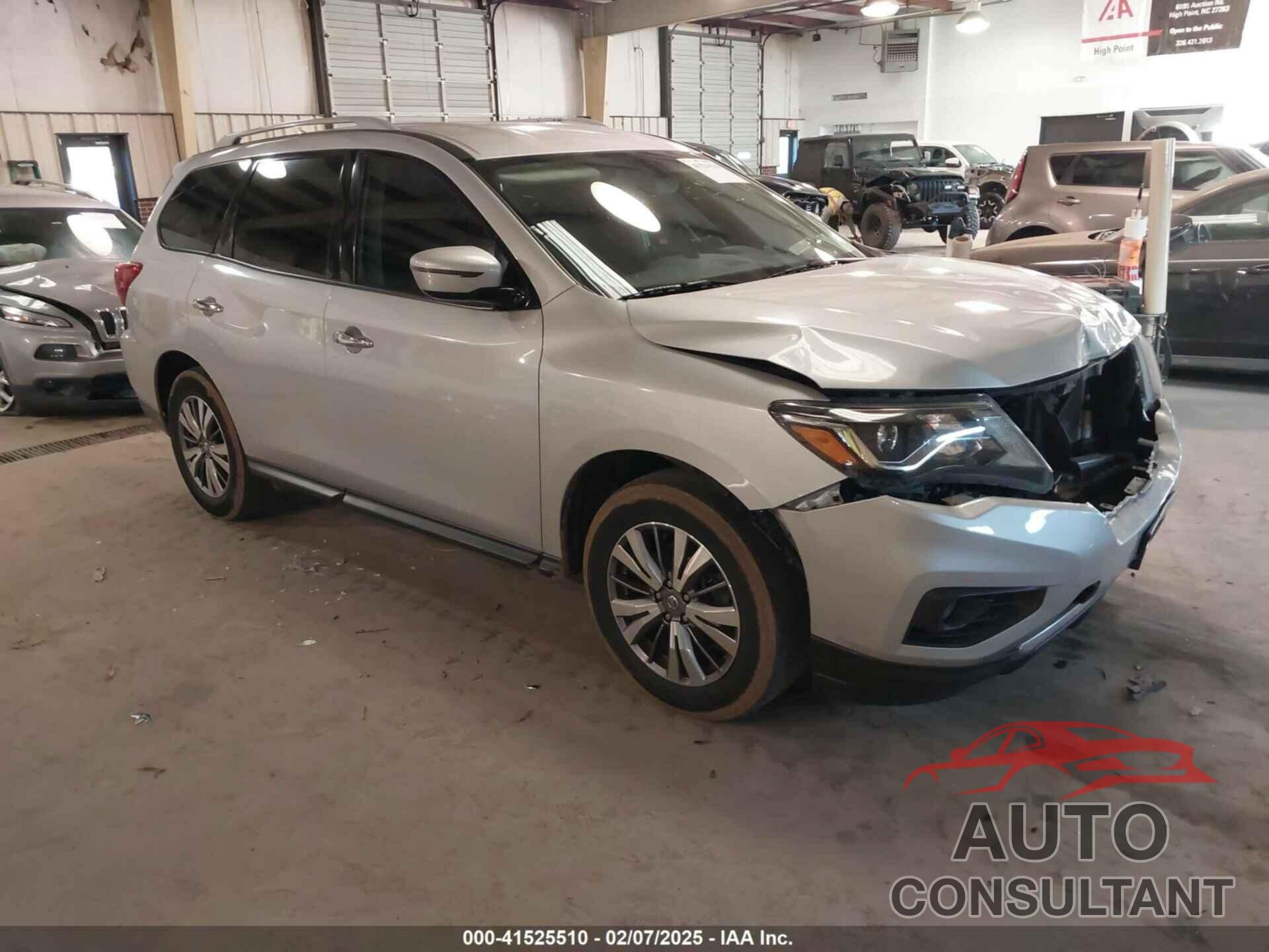 NISSAN PATHFINDER 2020 - 5N1DR2BN2LC589286
