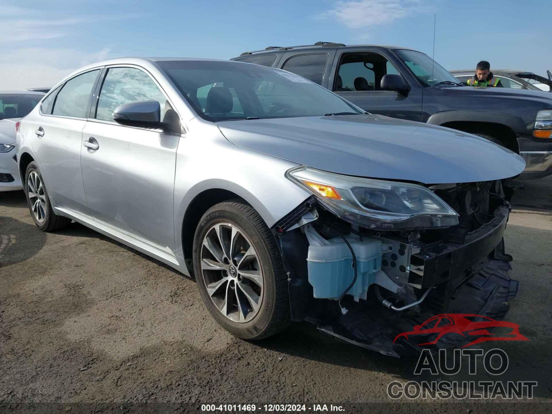 TOYOTA AVALON 2018 - 4T1BK1EB3JU267237