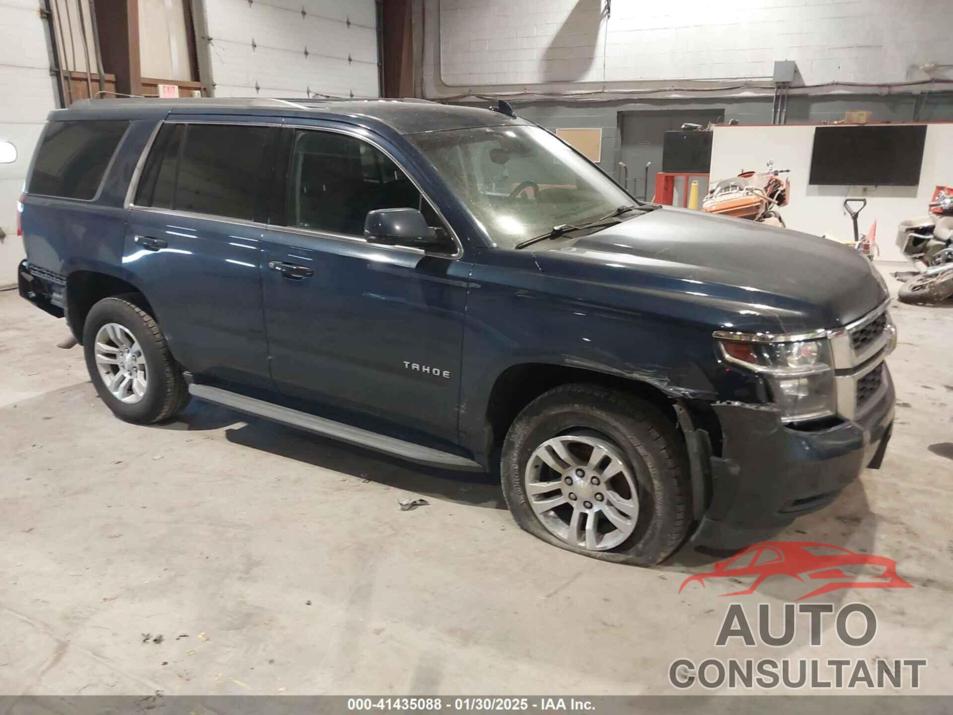 CHEVROLET TAHOE 2017 - 1GNSKAKC8HR406008