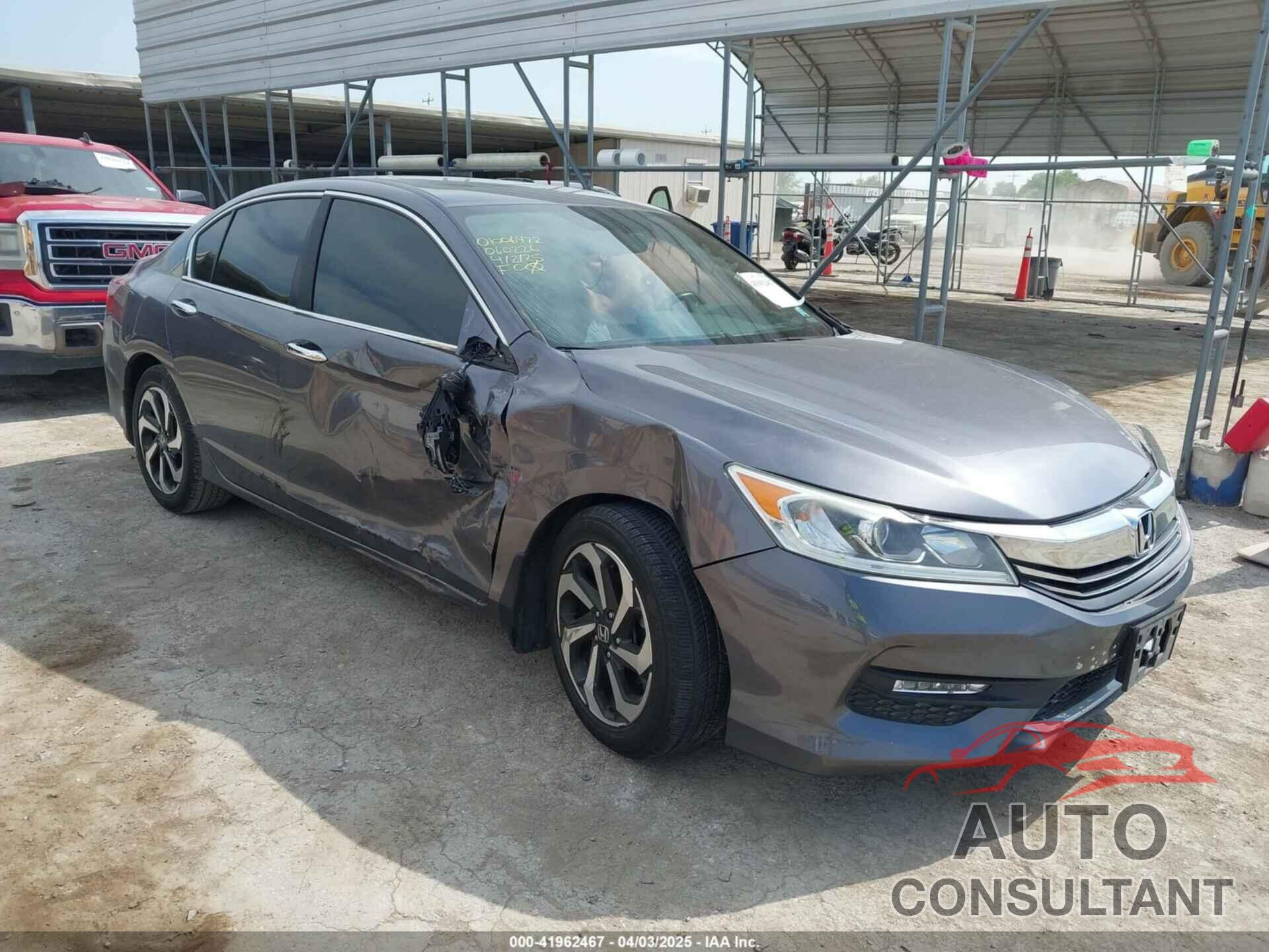 HONDA ACCORD 2017 - 1HGCR2F81HA060226