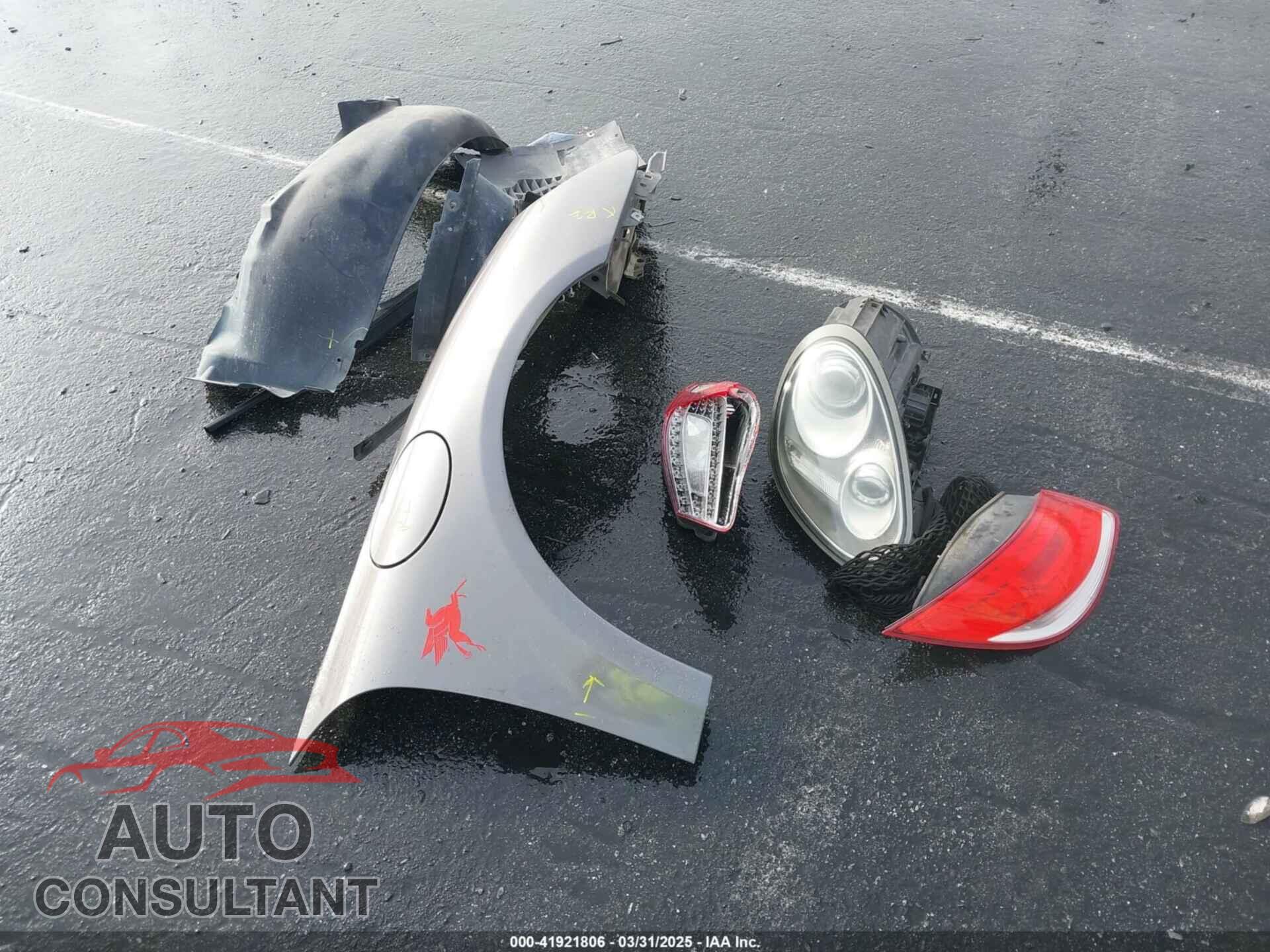 PORSCHE CAYMAN 2012 - WP0AA2A88CS760106