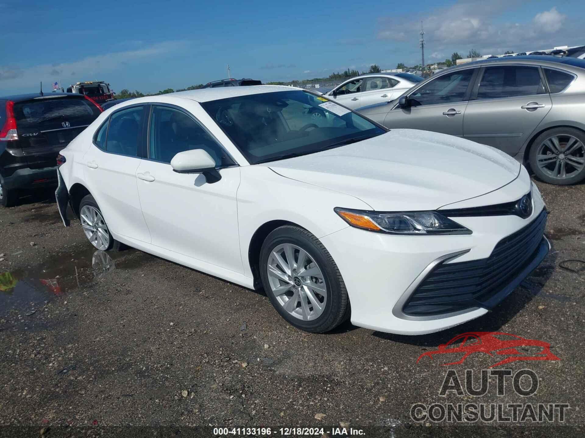 TOYOTA CAMRY 2023 - 4T1C11AK2PU781621