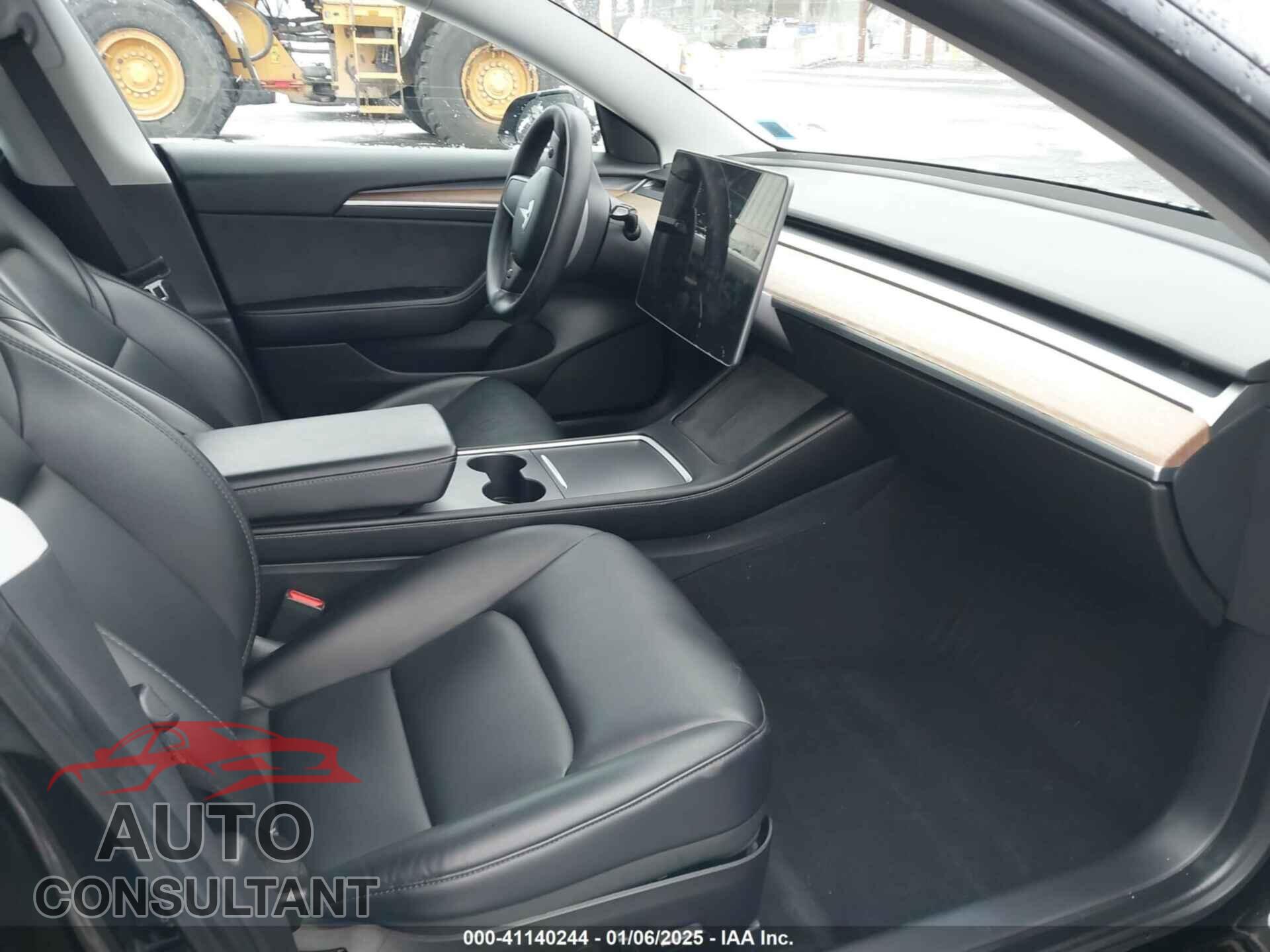 TESLA MODEL 3 2021 - 5YJ3E1EB4MF055511