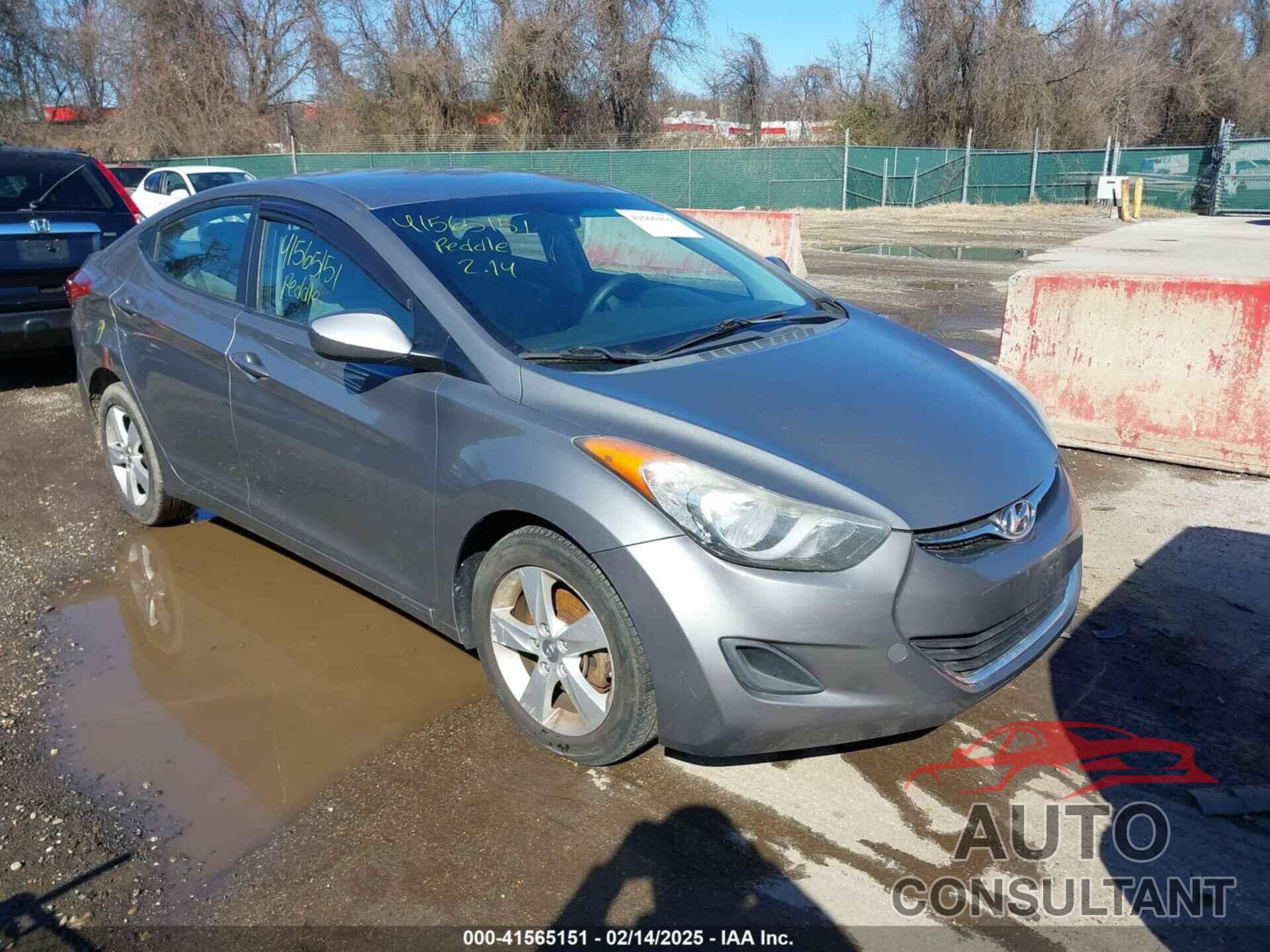 HYUNDAI ELANTRA 2013 - 5NPDH4AE9DH412633