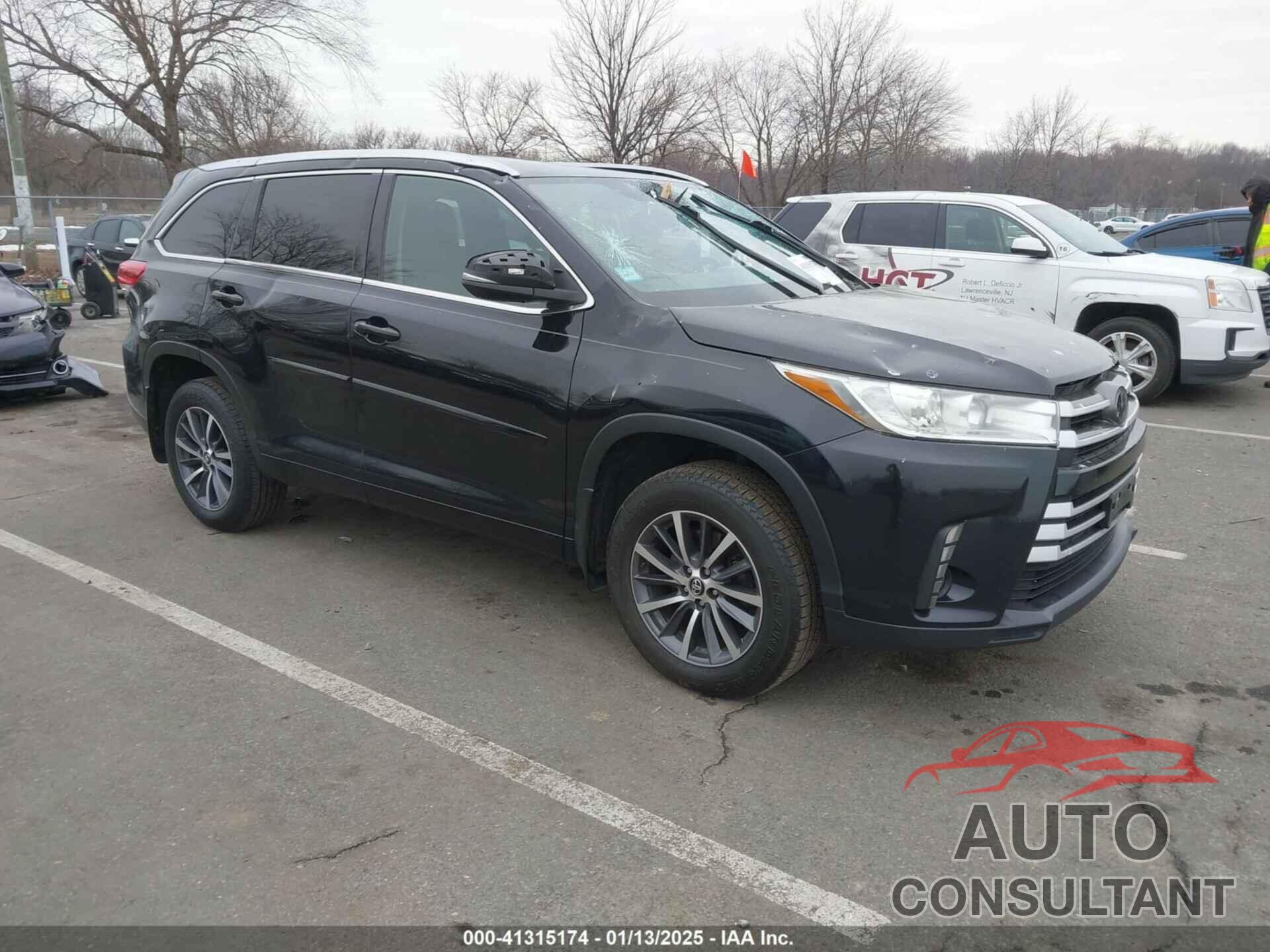 TOYOTA HIGHLANDER 2017 - 5TDJZRFH1HS412805