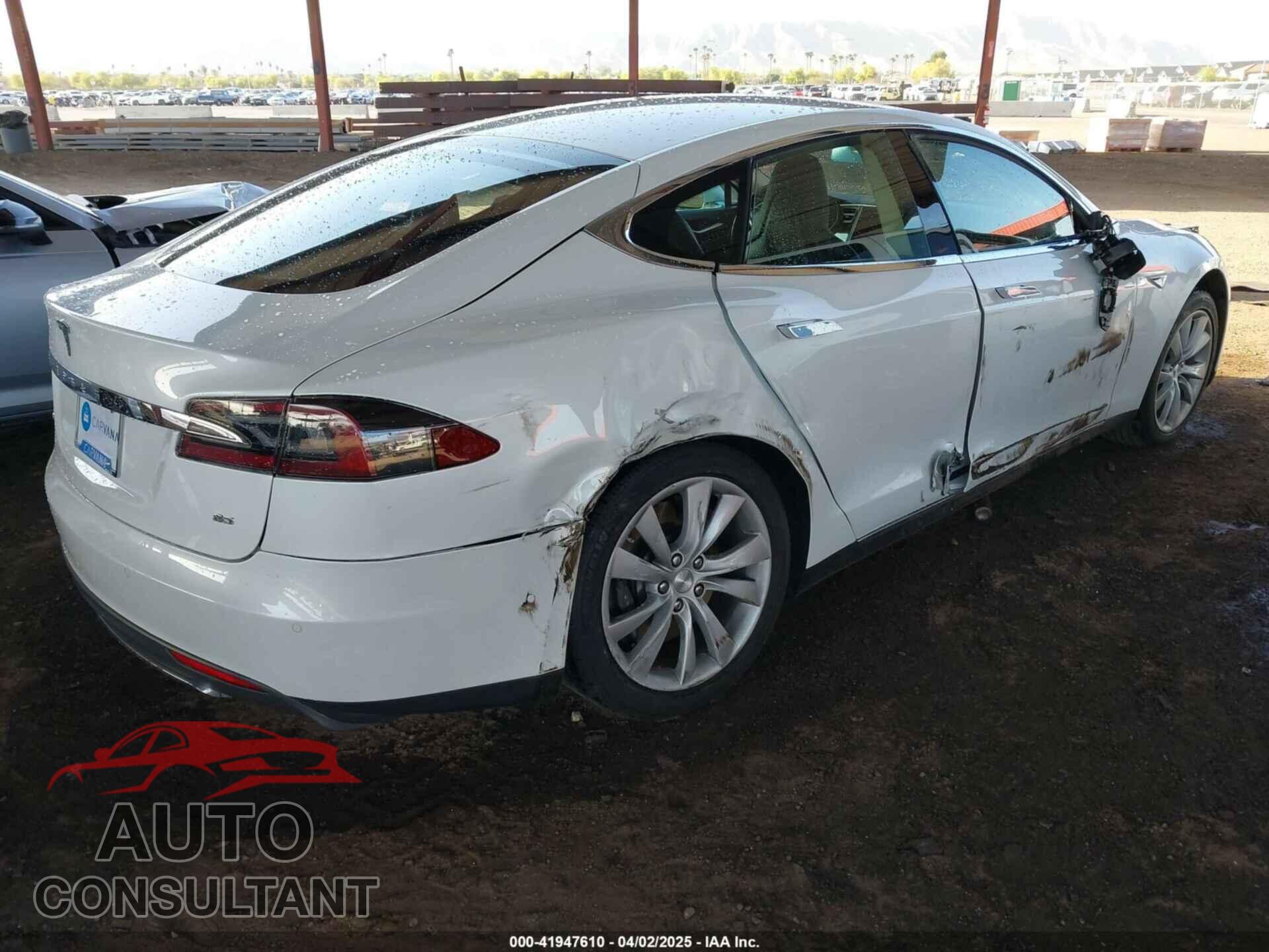 TESLA MODEL S 2014 - 5YJSA1H14EFP63737