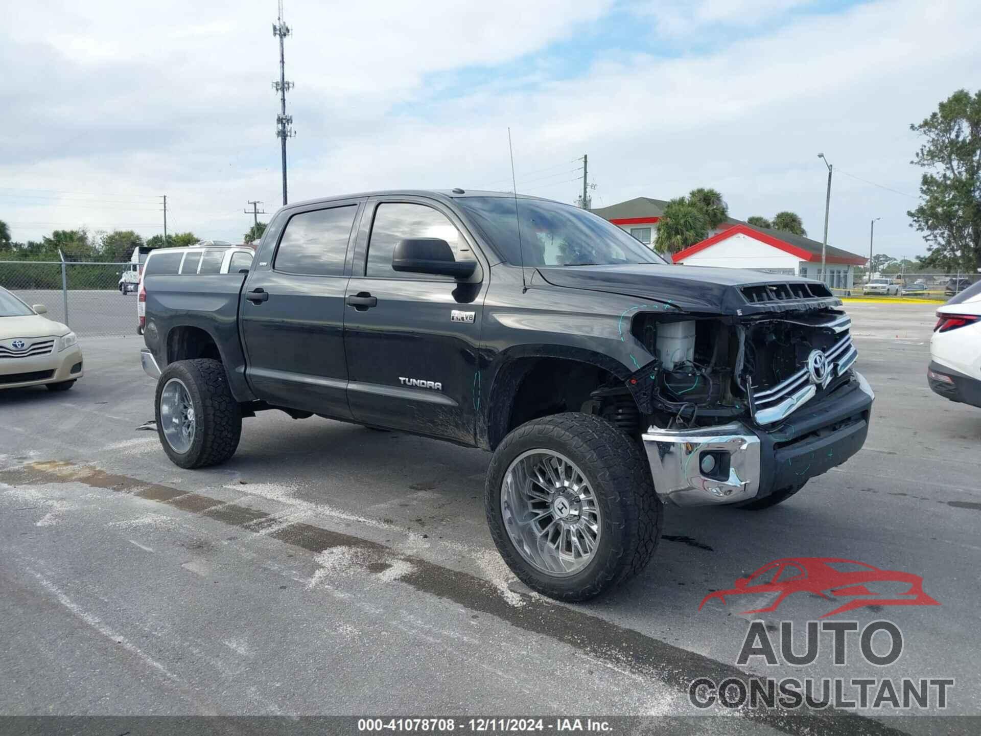 TOYOTA TUNDRA 2017 - 5TFDW5F15HX646506