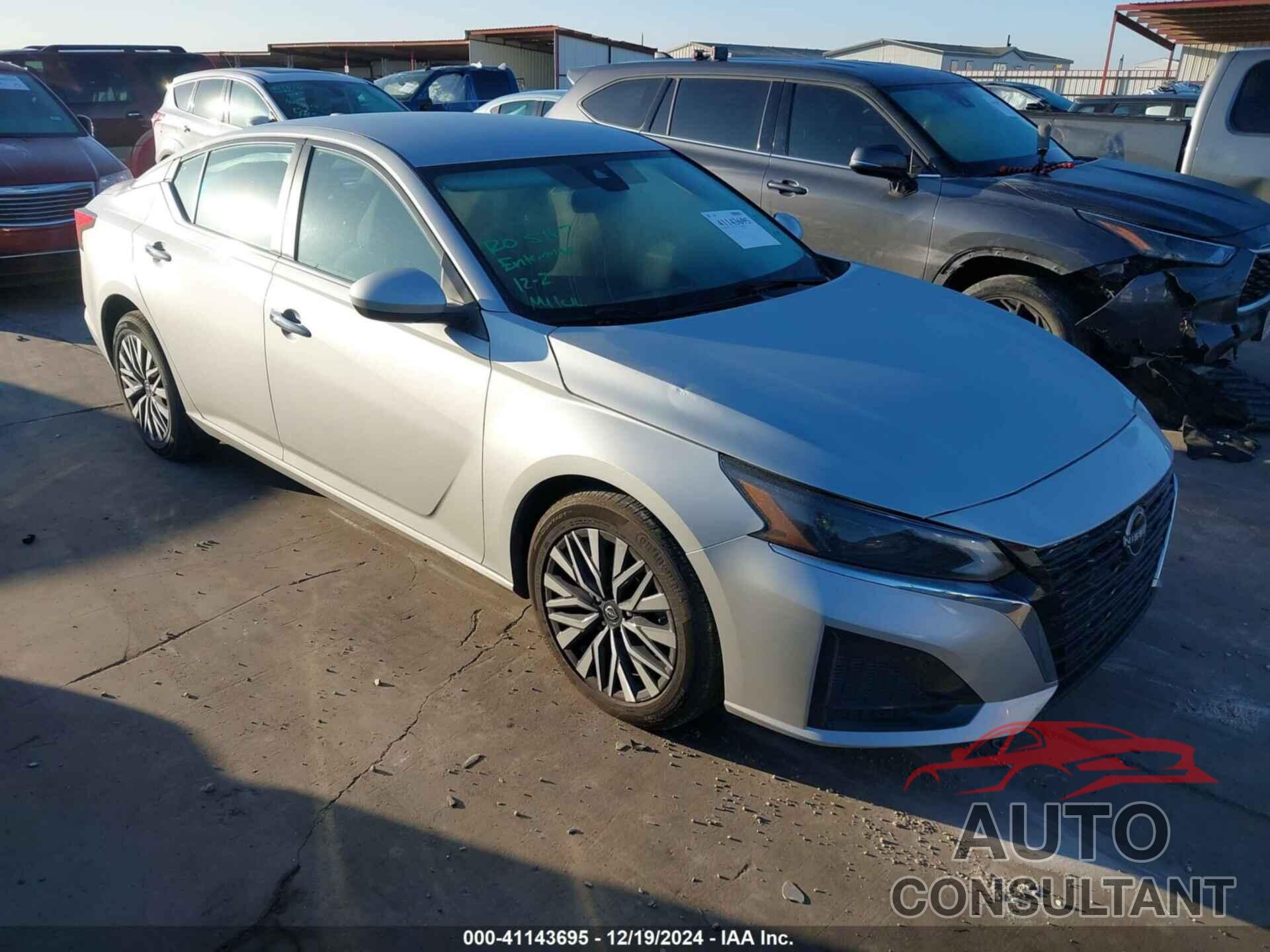 NISSAN ALTIMA 2023 - 1N4BL4DV8PN352291