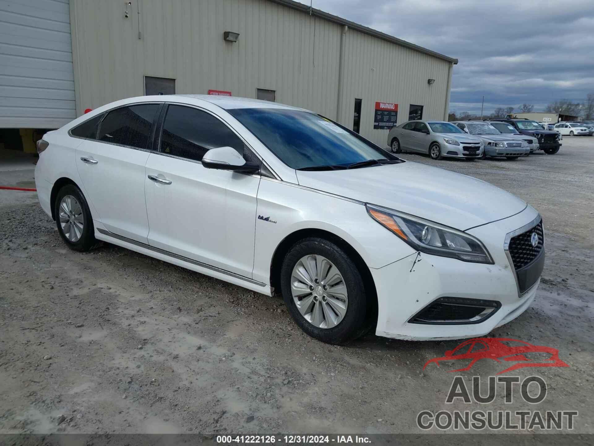 HYUNDAI SONATA HYBRID 2016 - KMHE24L19GA010747