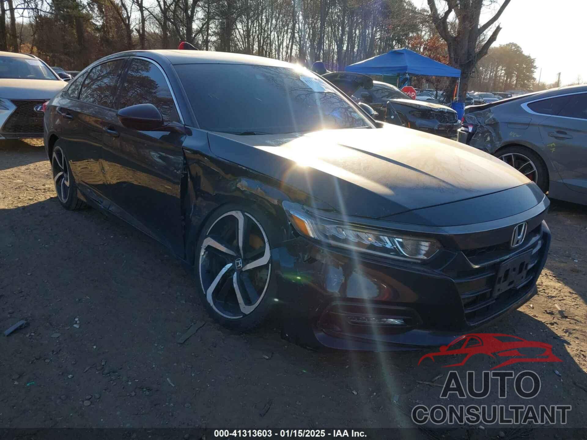 HONDA ACCORD 2018 - 1HGCV2F38JA014687